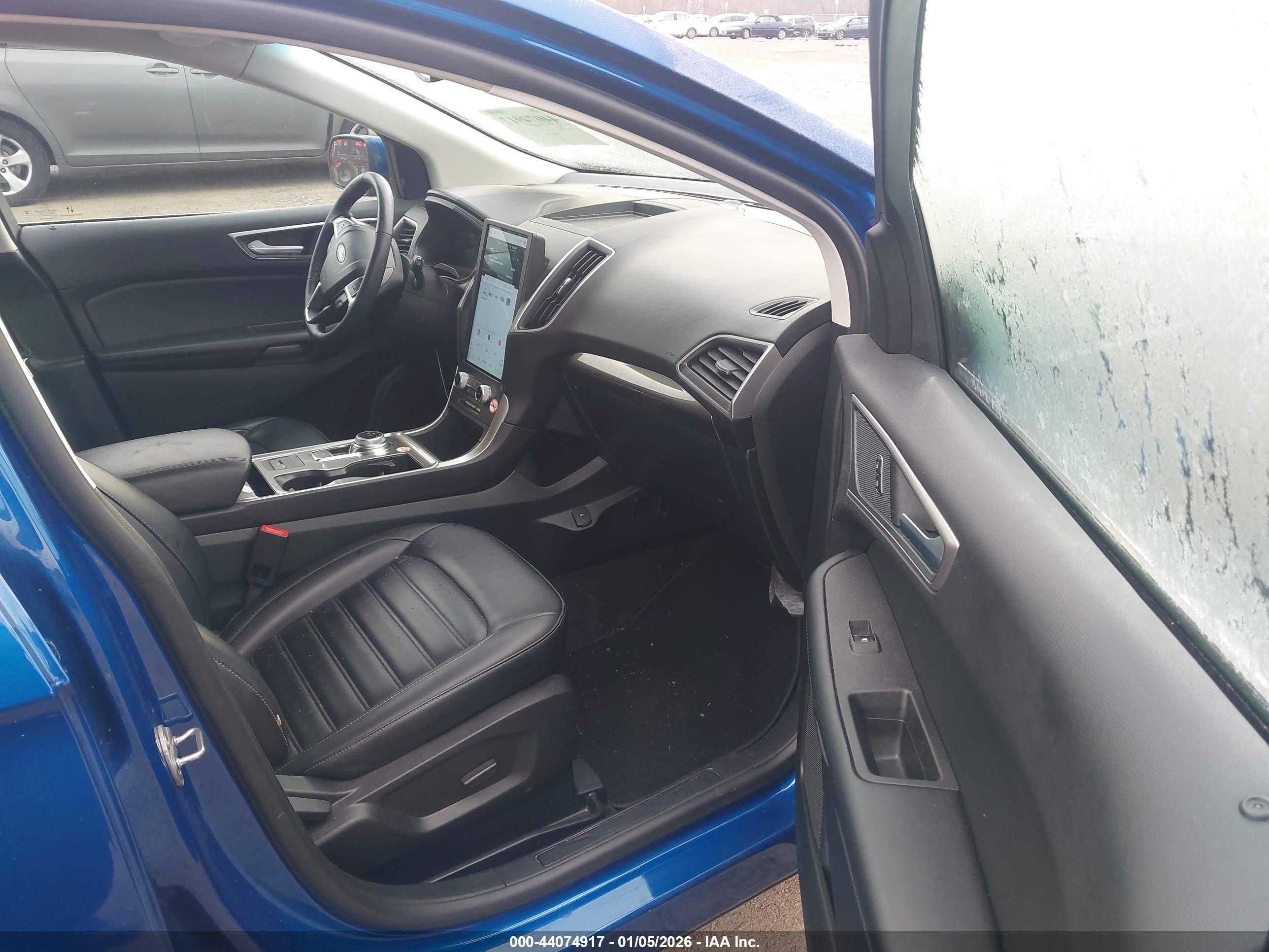 FORD EDGE image 5