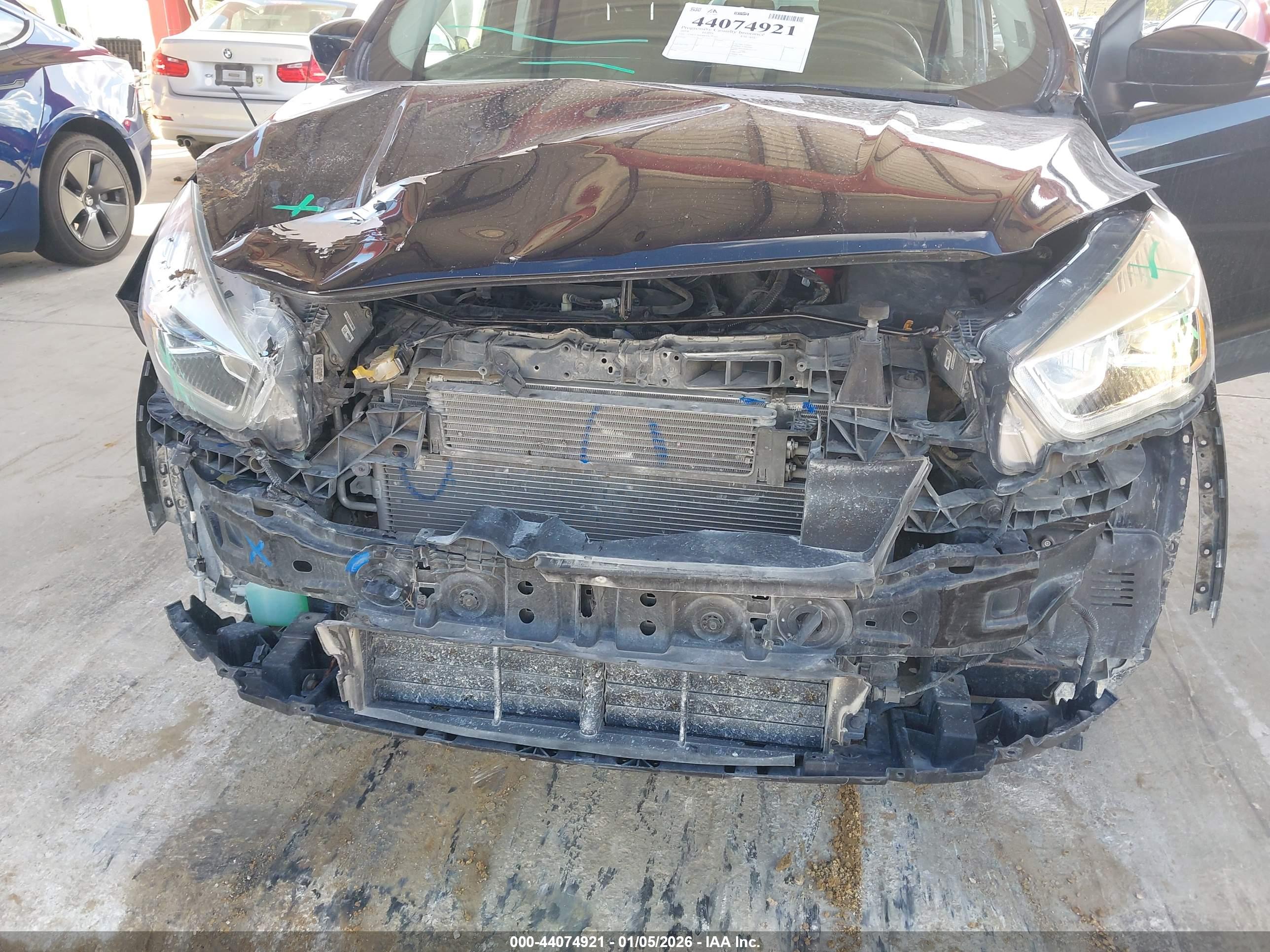 FORD ESCAPE image 6