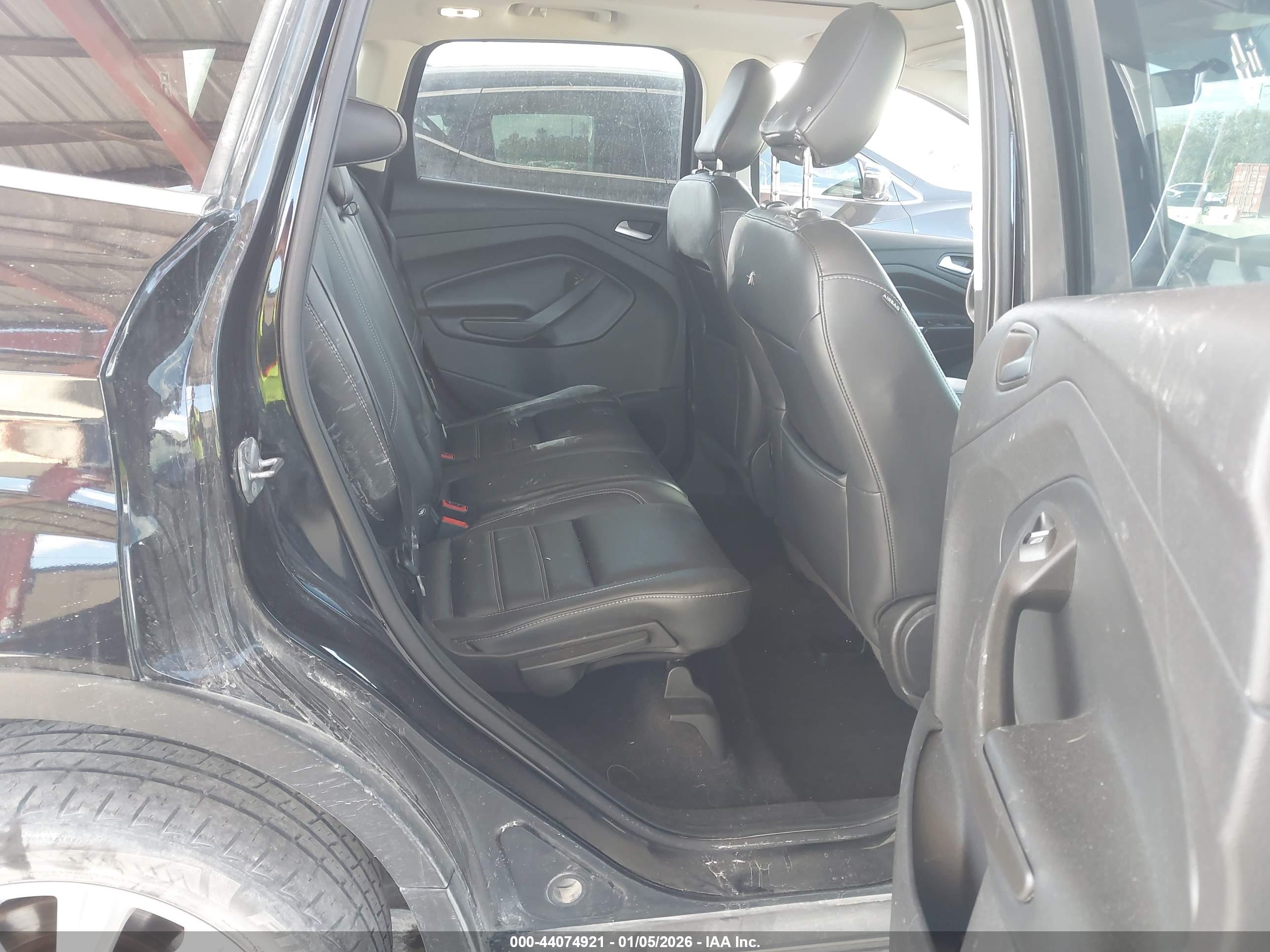 FORD ESCAPE image 8
