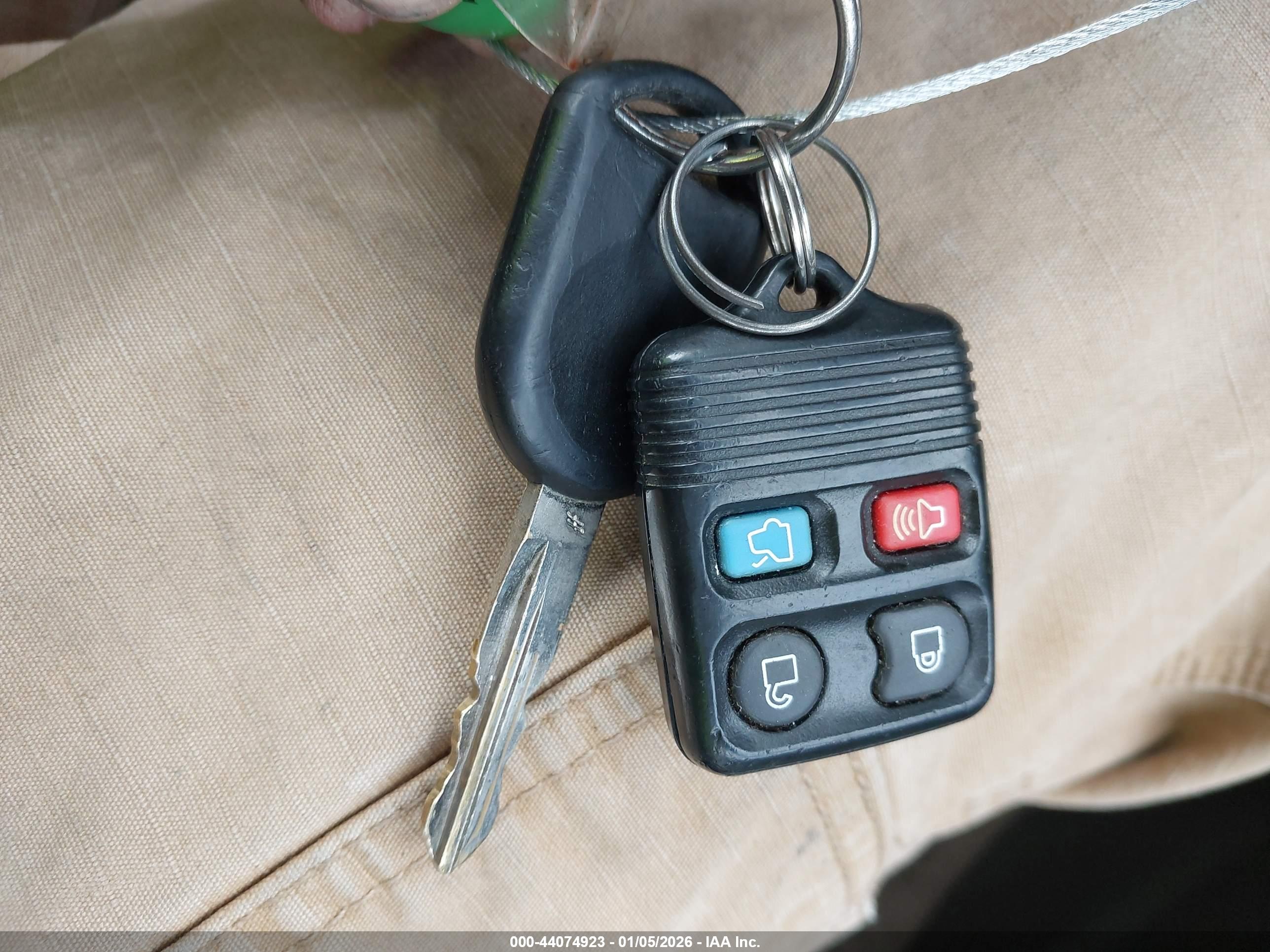 FORD FOCUS image 11