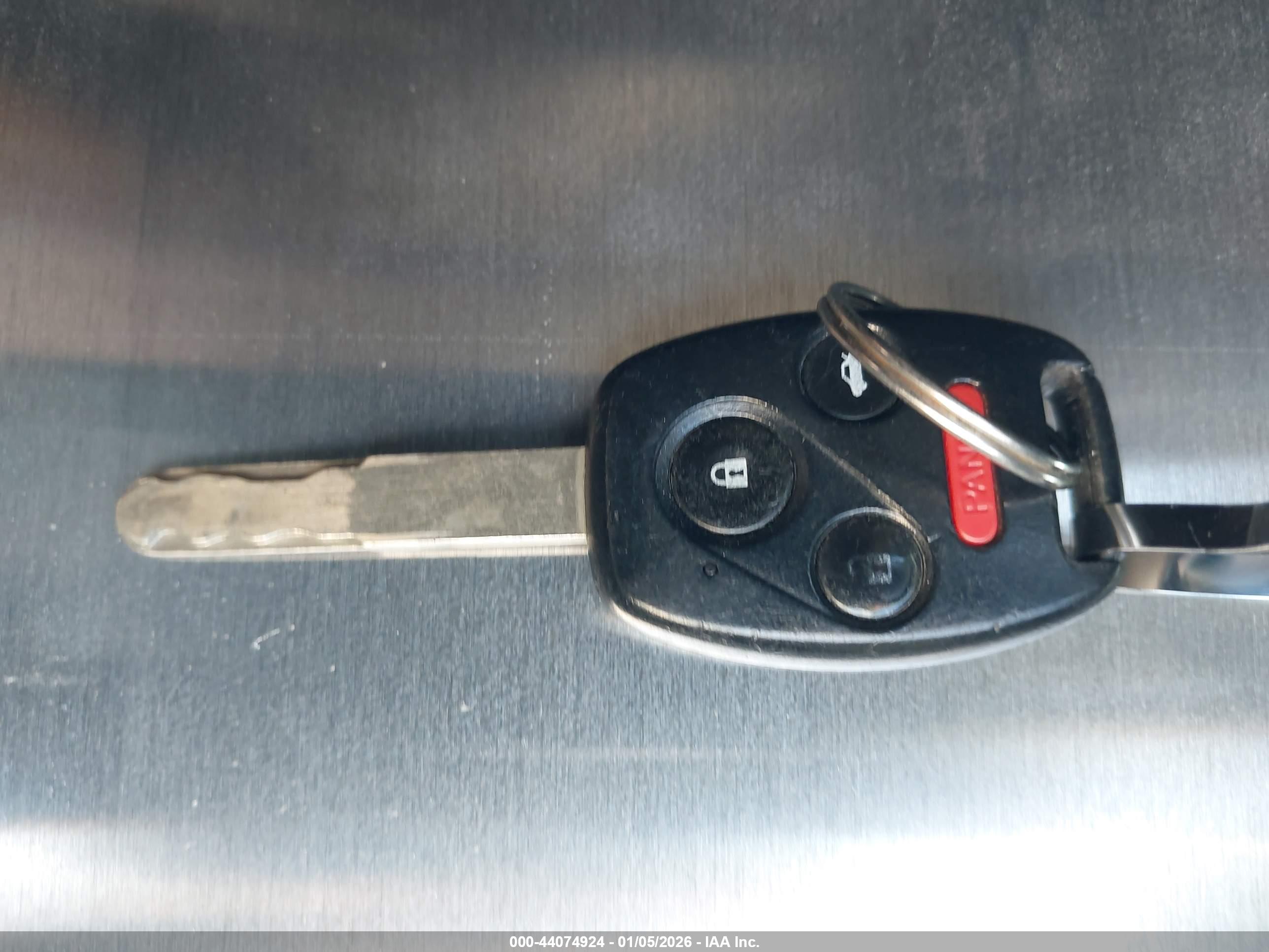 HONDA CR-V image 11