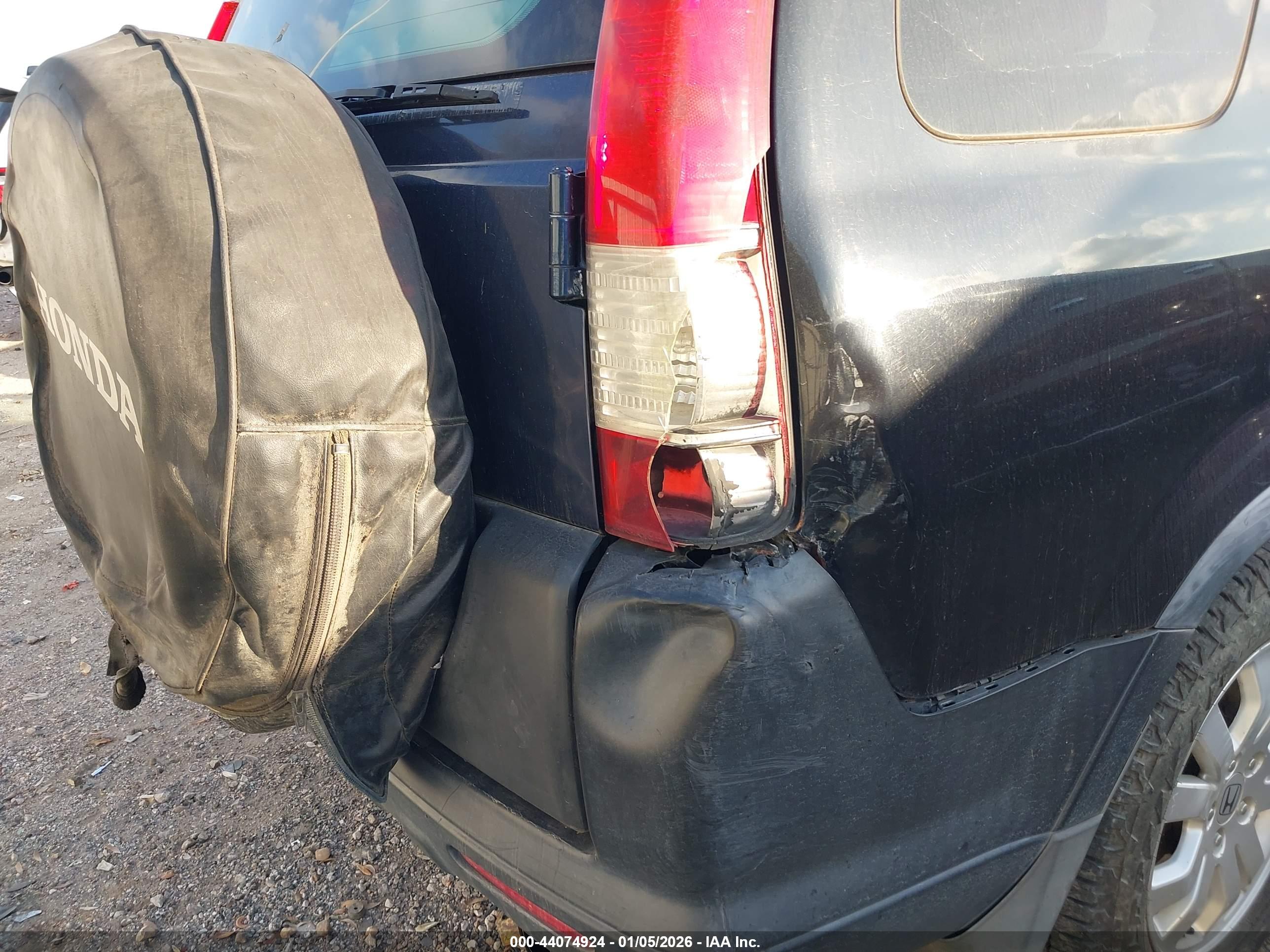 HONDA CR-V image 6
