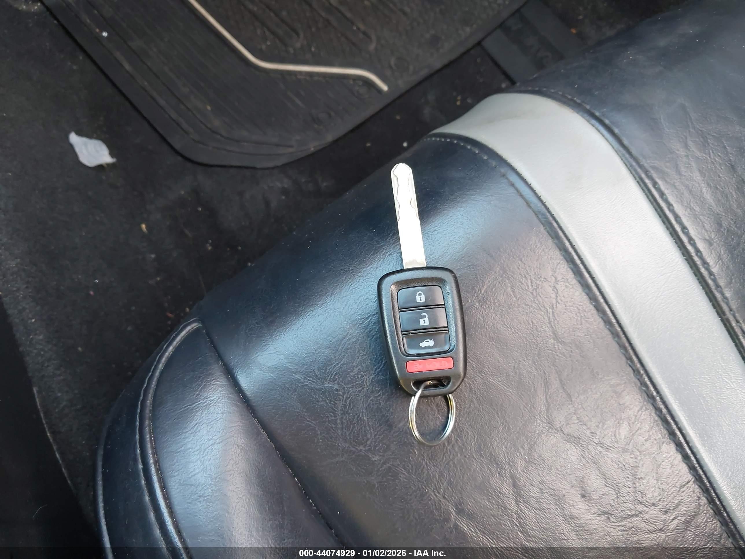 HONDA CIVIC image 11