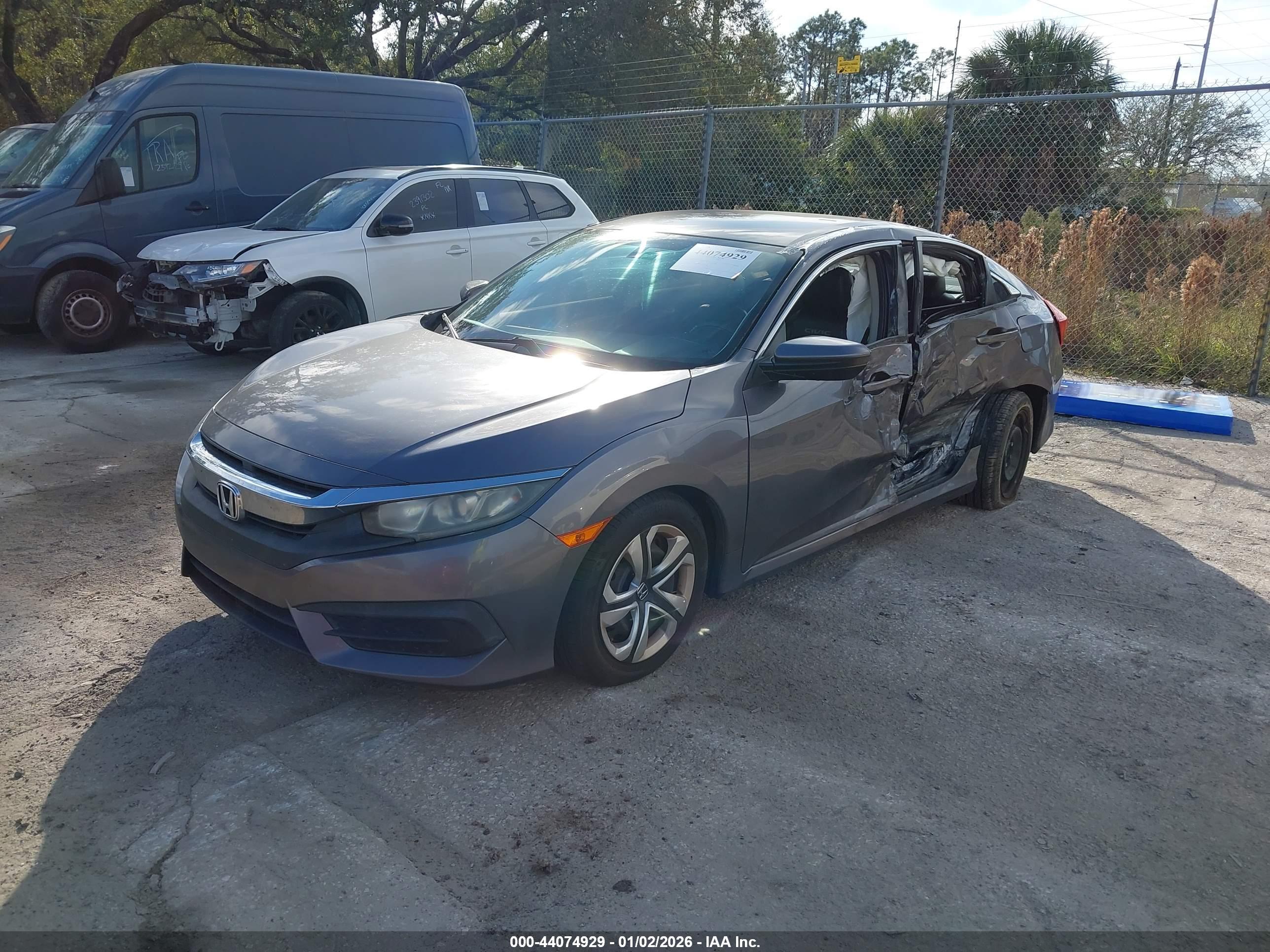 HONDA CIVIC image 2