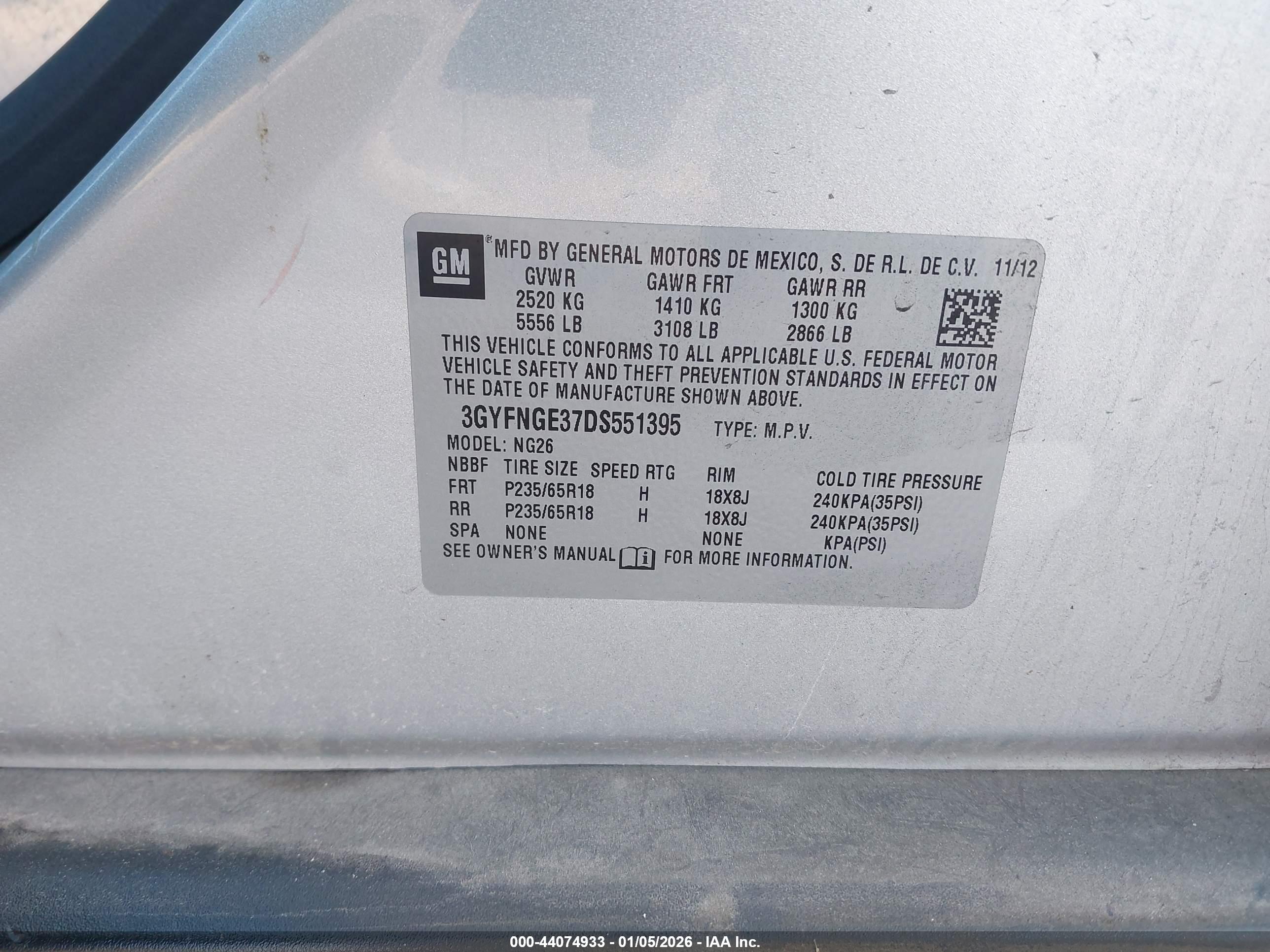 CADILLAC SRX image 9