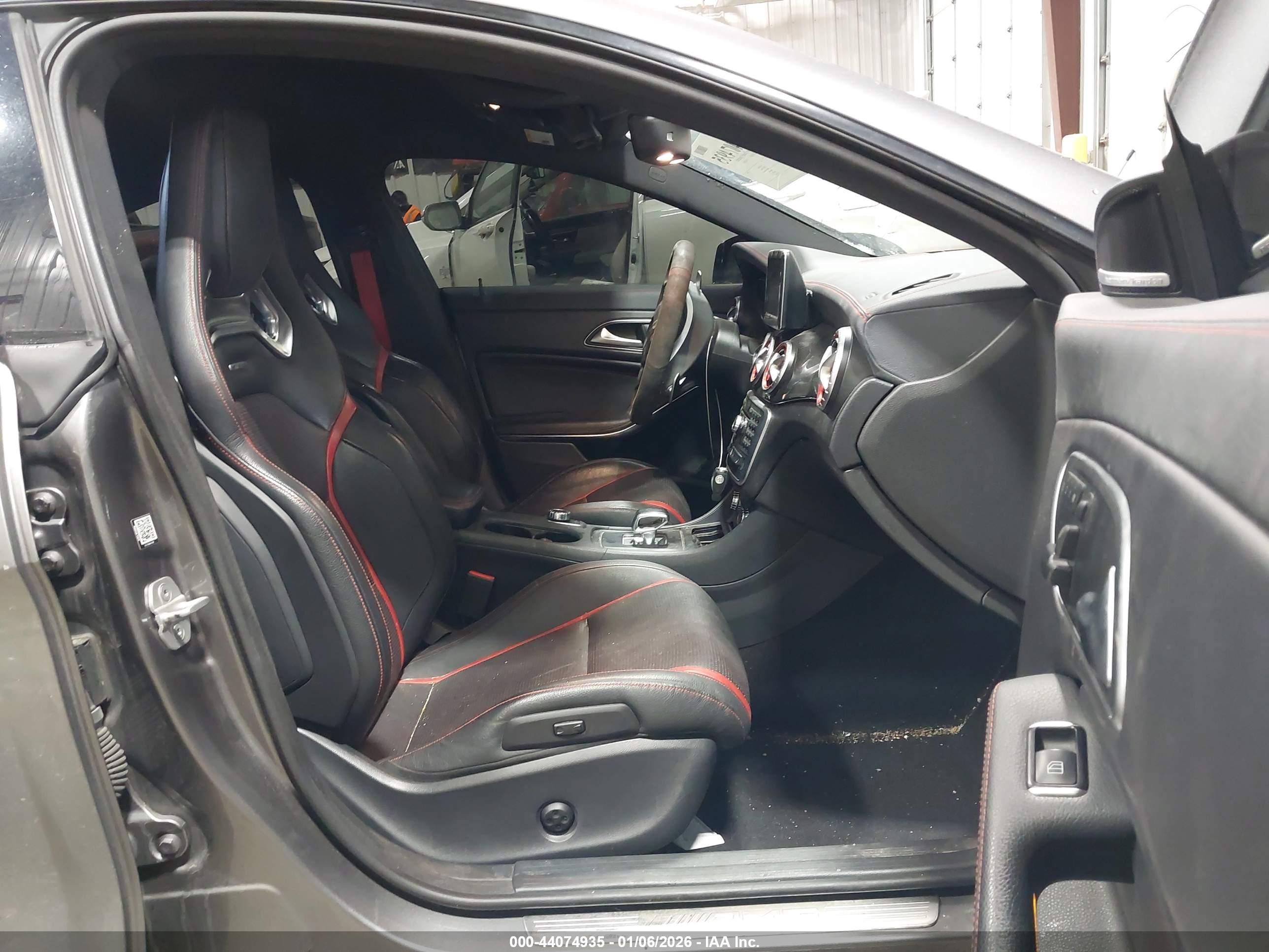 MERCEDES-BENZ CLA image 5