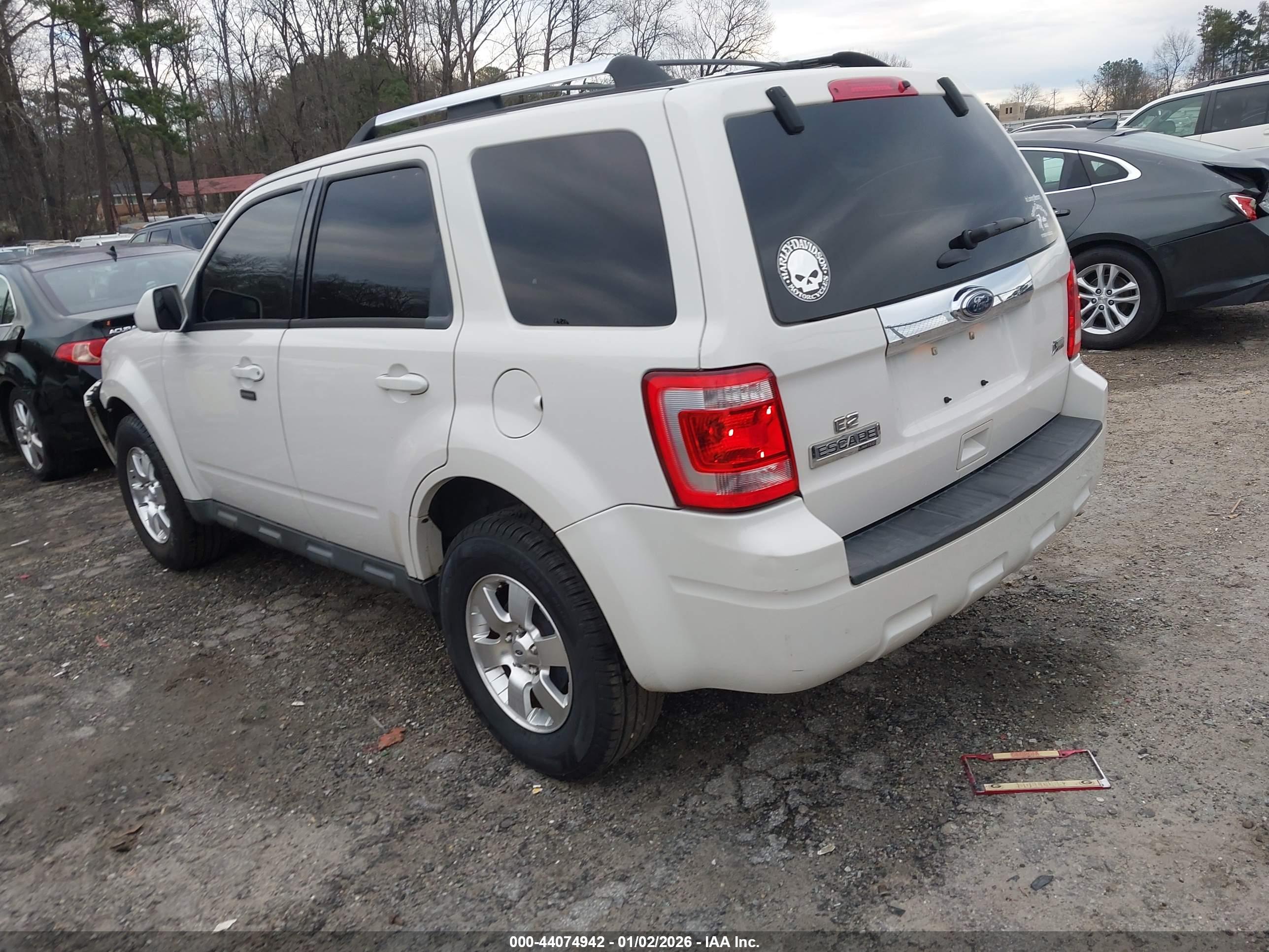 FORD ESCAPE image 3