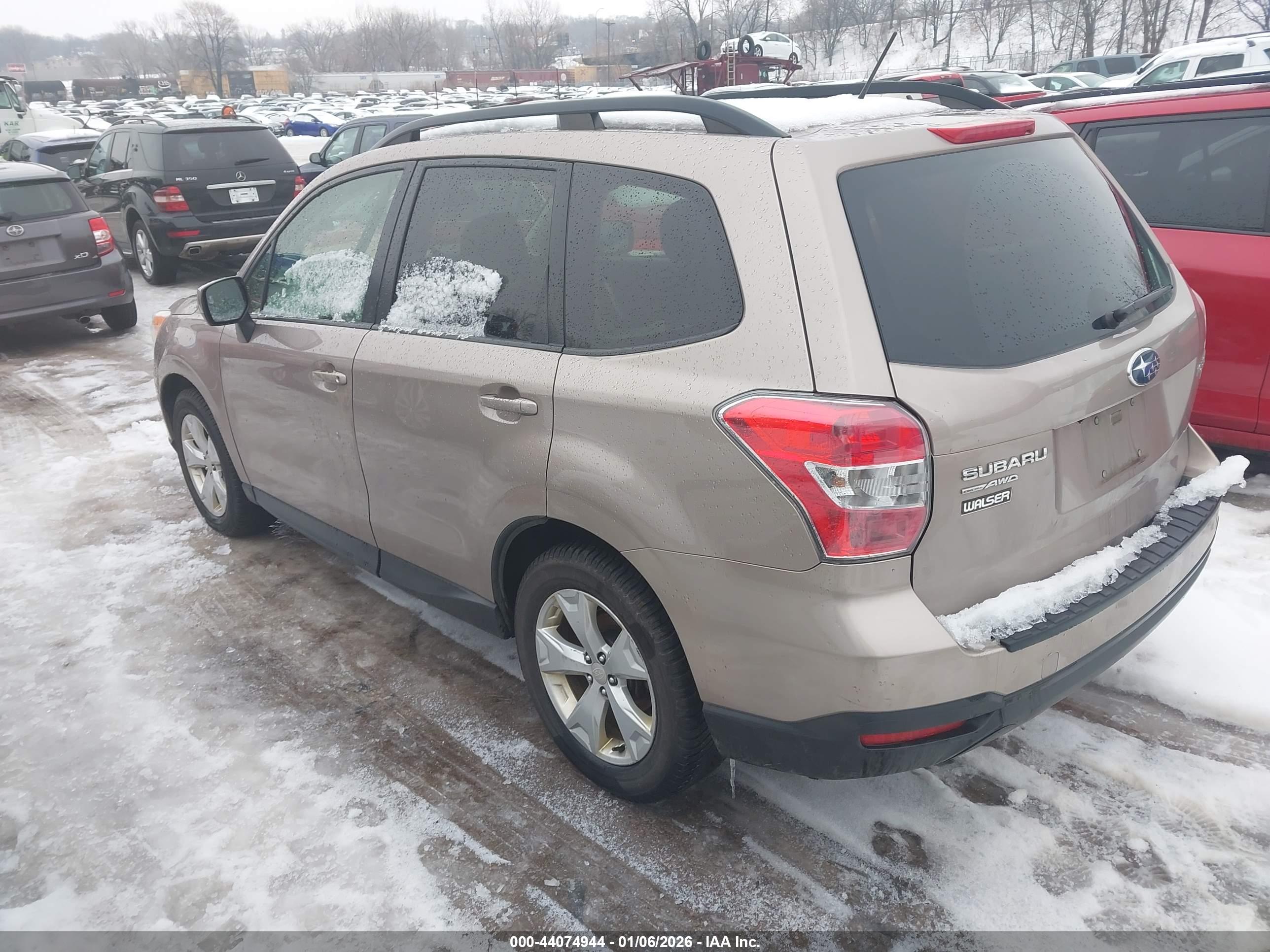 SUBARU FORESTER image 3