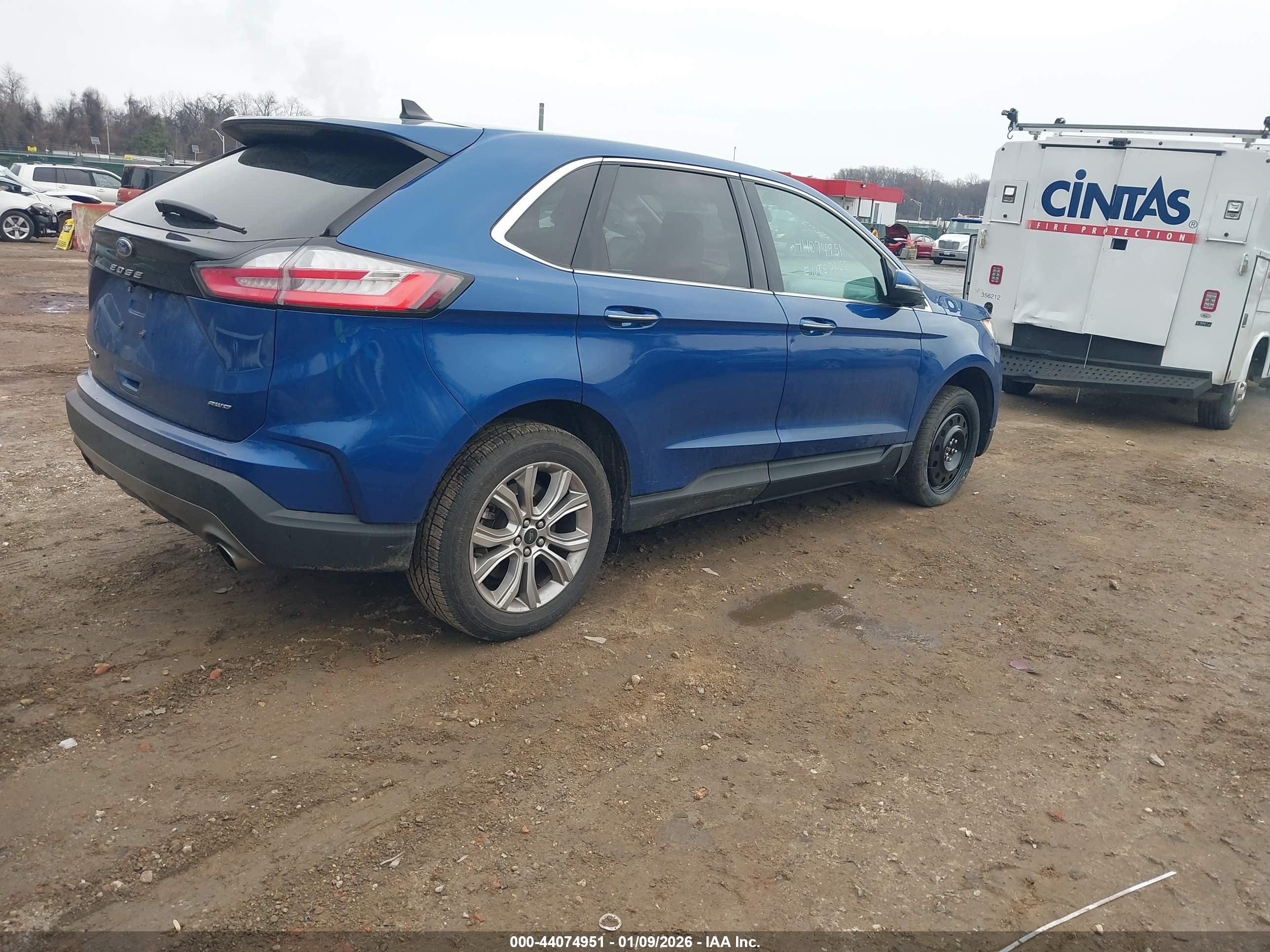 FORD EDGE image 4