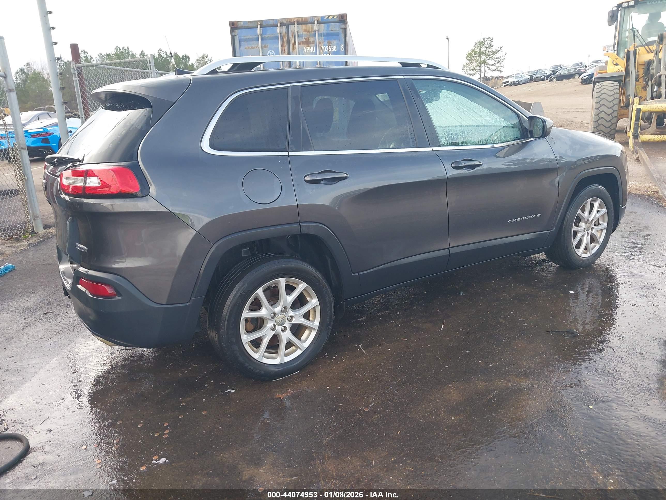 JEEP CHEROKEE image 4