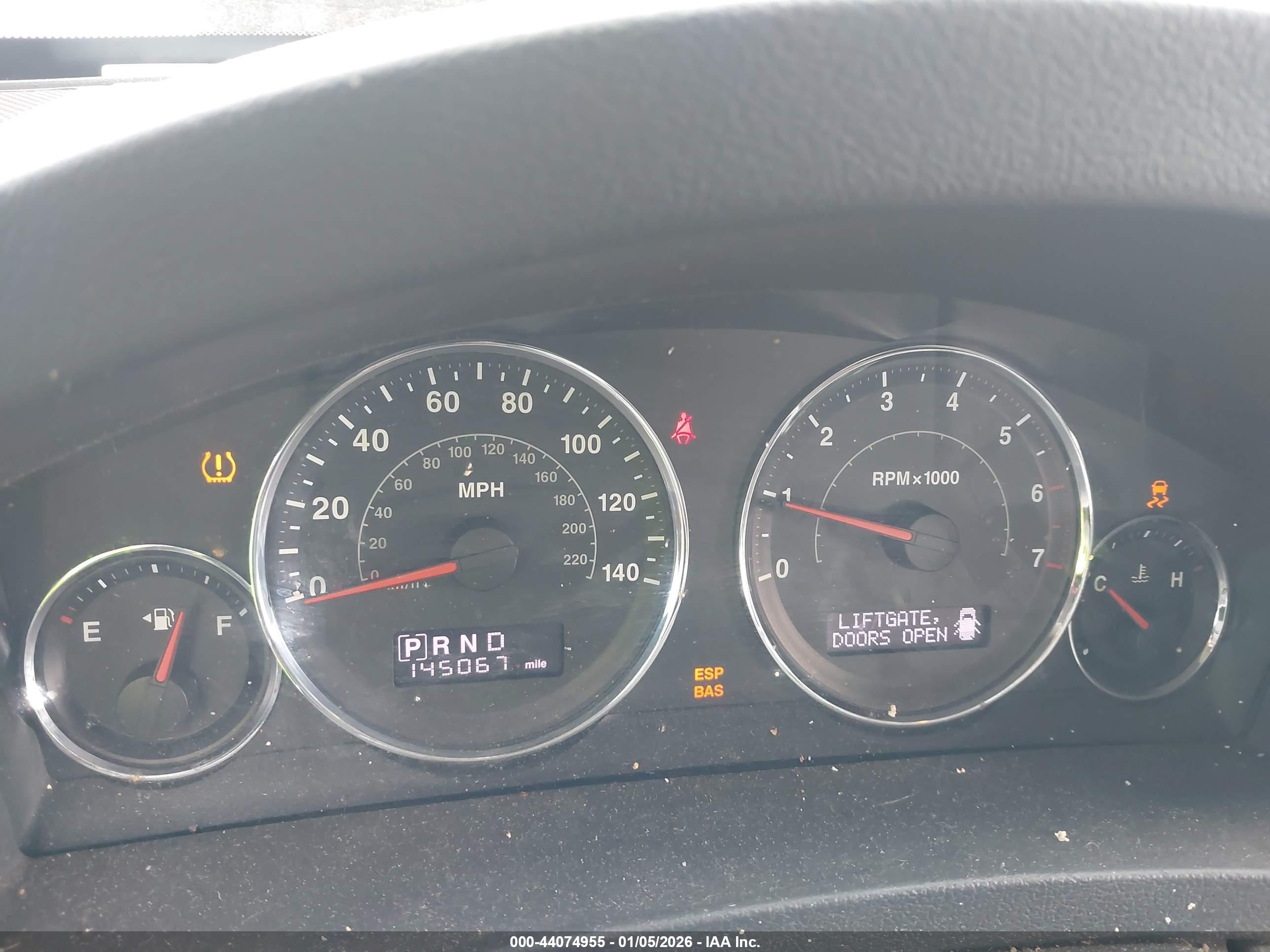 JEEP GRAND image 7
