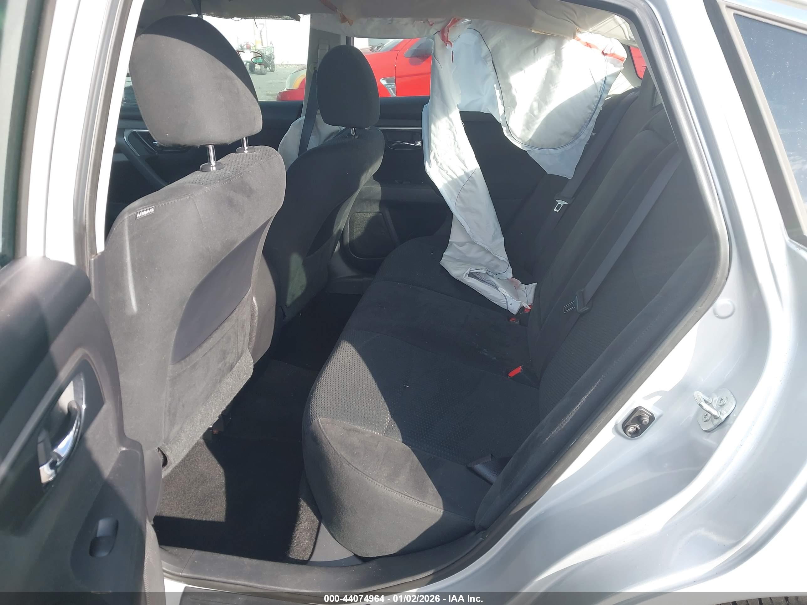NISSAN ALTIMA image 8