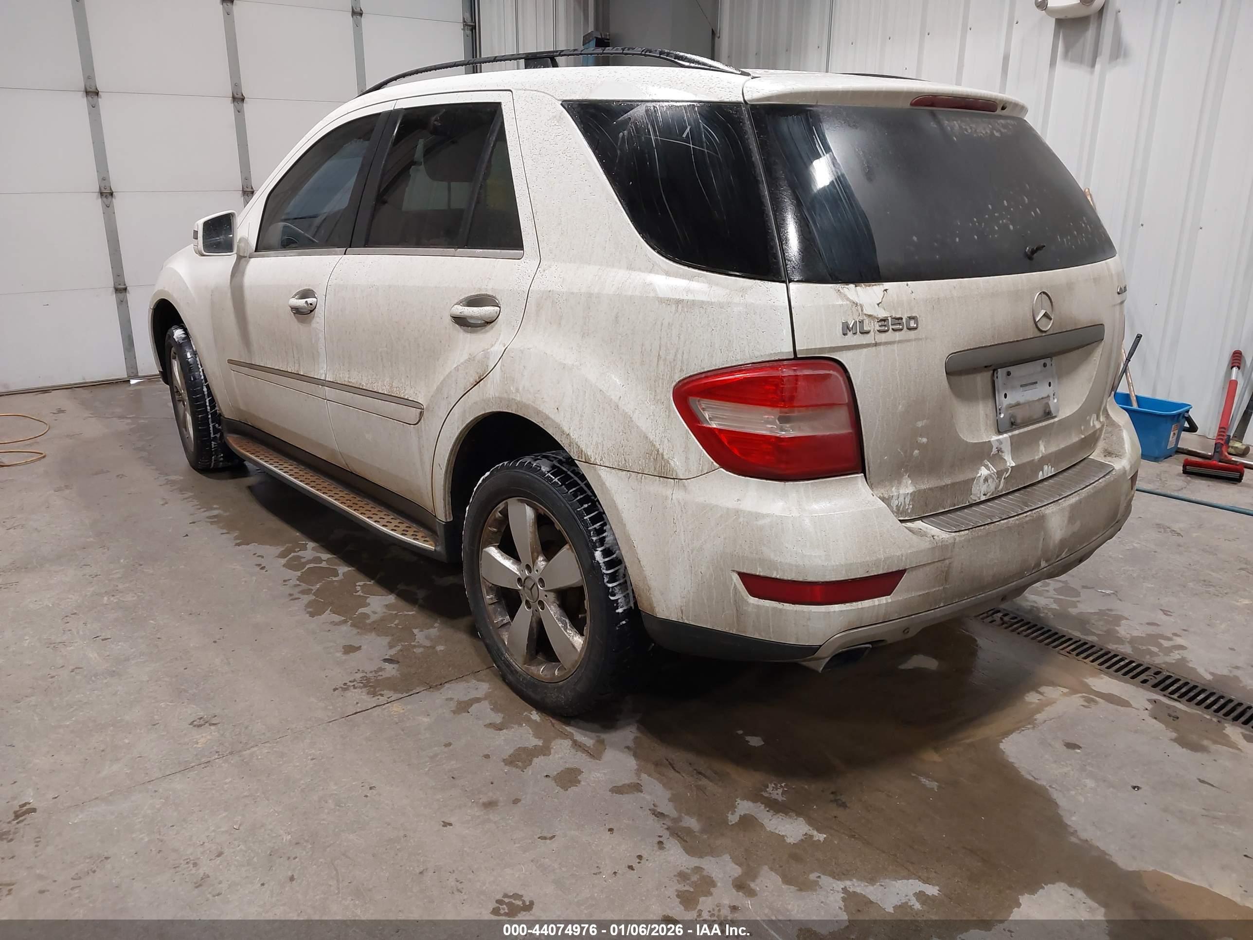 MERCEDES-BENZ ML image 3