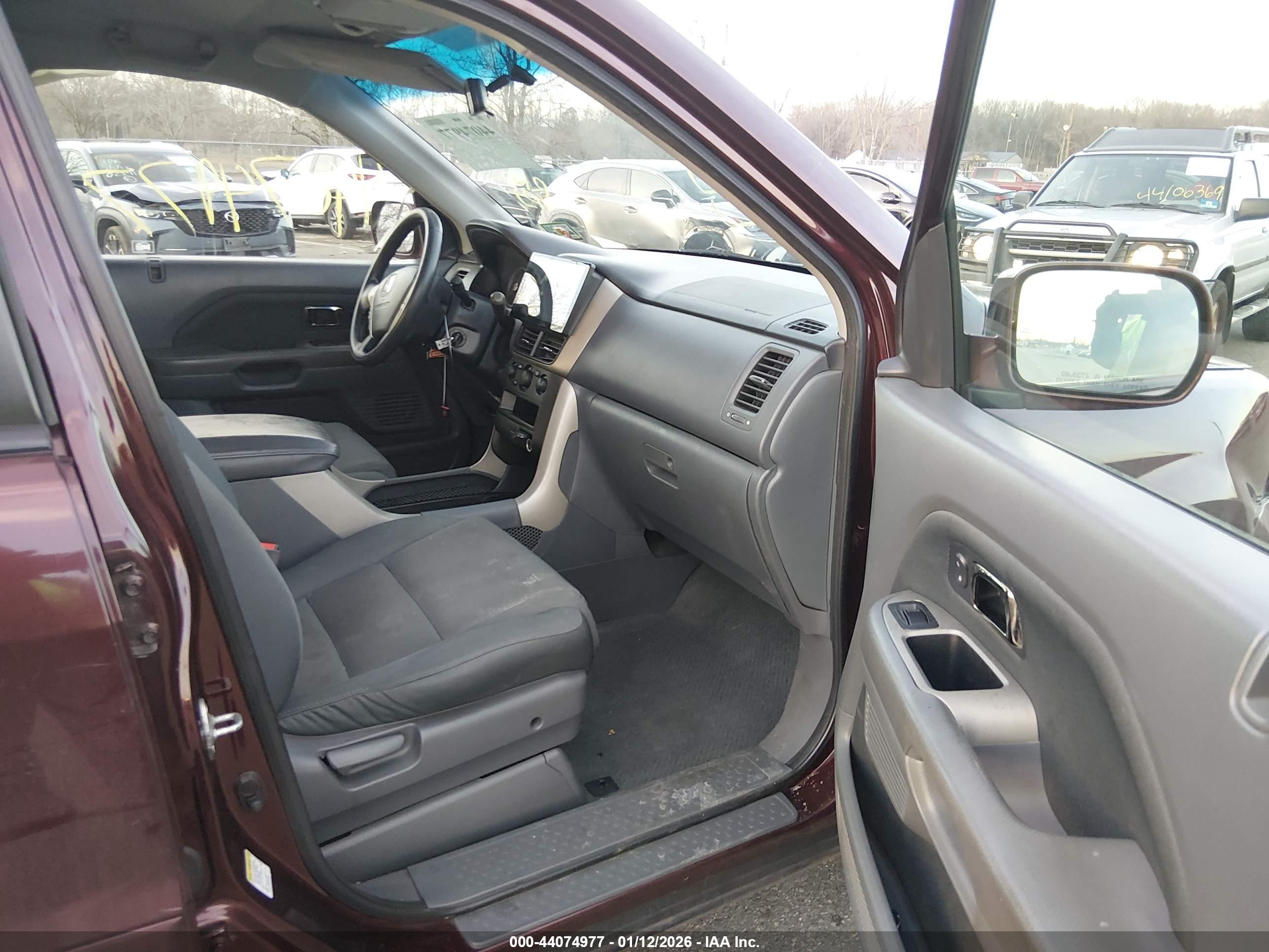 HONDA PILOT image 5