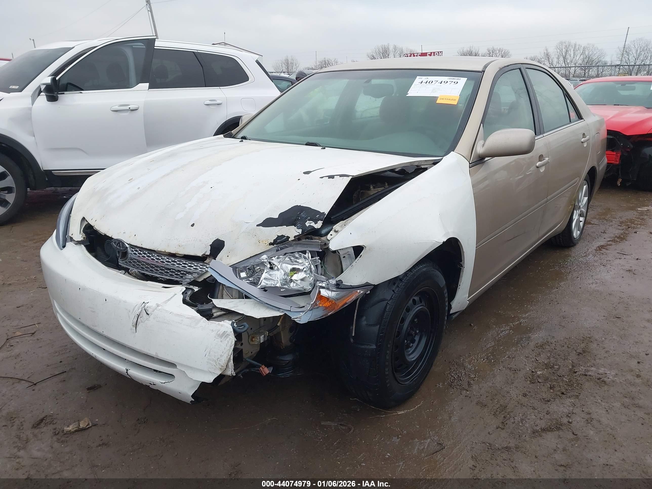 TOYOTA CAMRY image 6