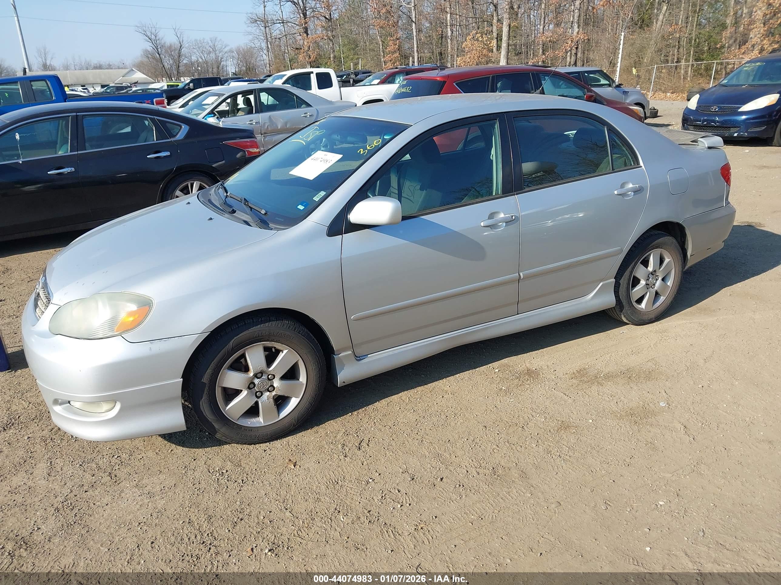 TOYOTA COROLLA image 2