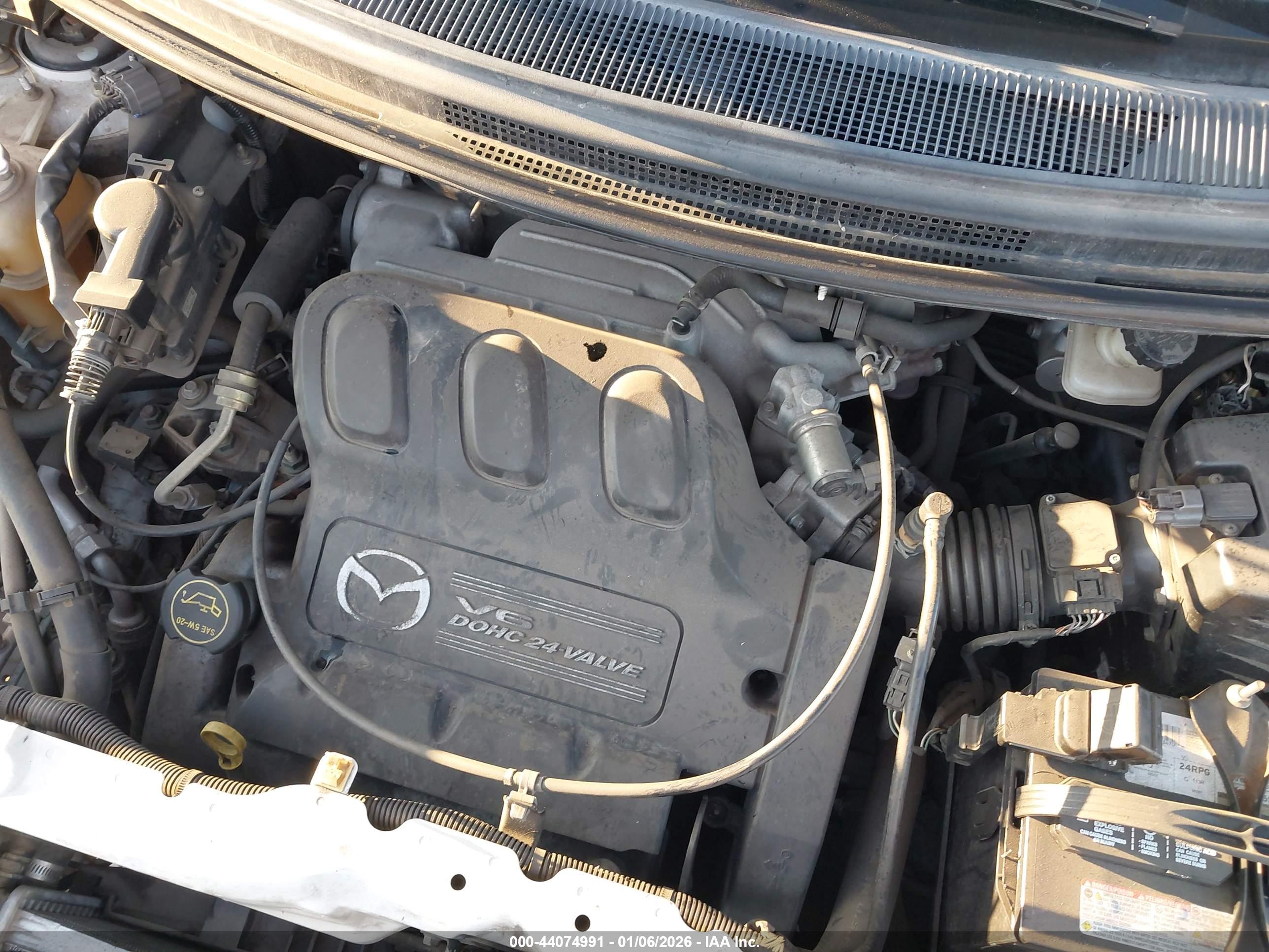 MAZDA MPV image 10