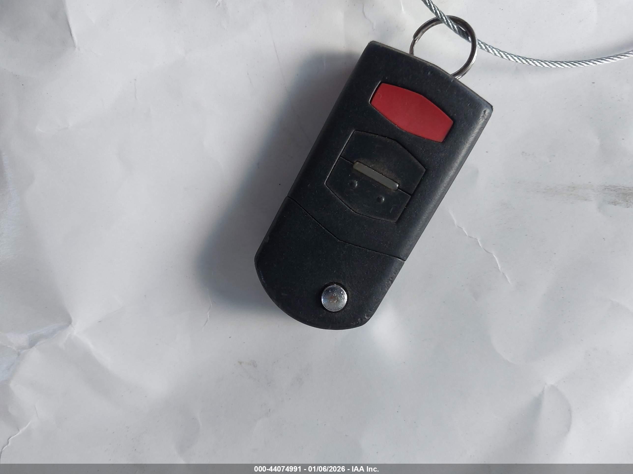 MAZDA MPV image 11