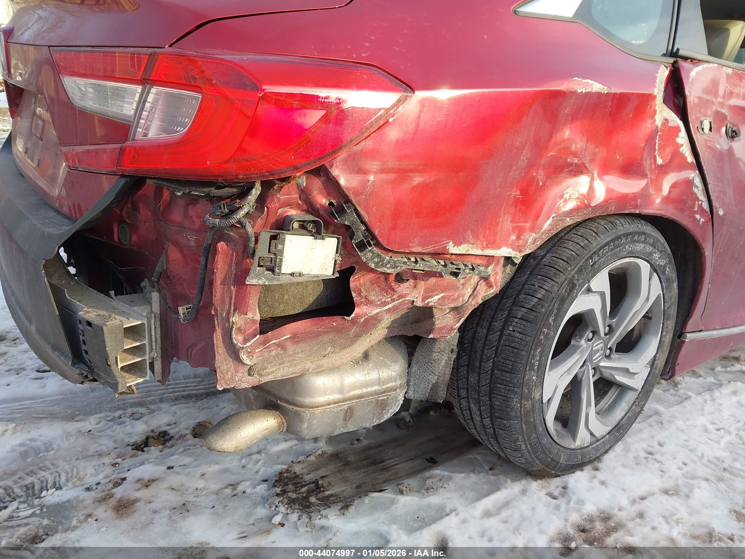 HONDA ACCORD image 6