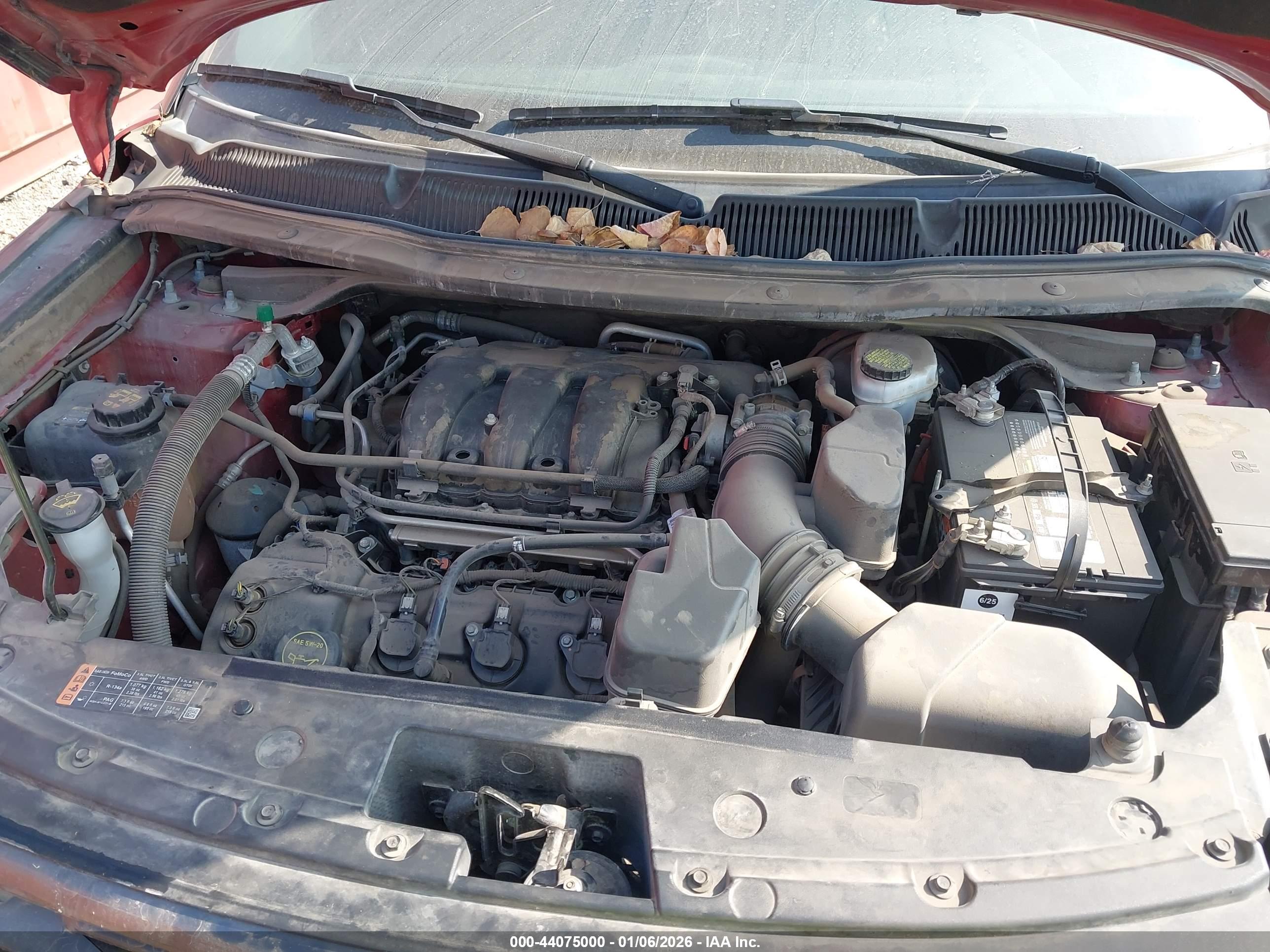 FORD EXPLORER image 10