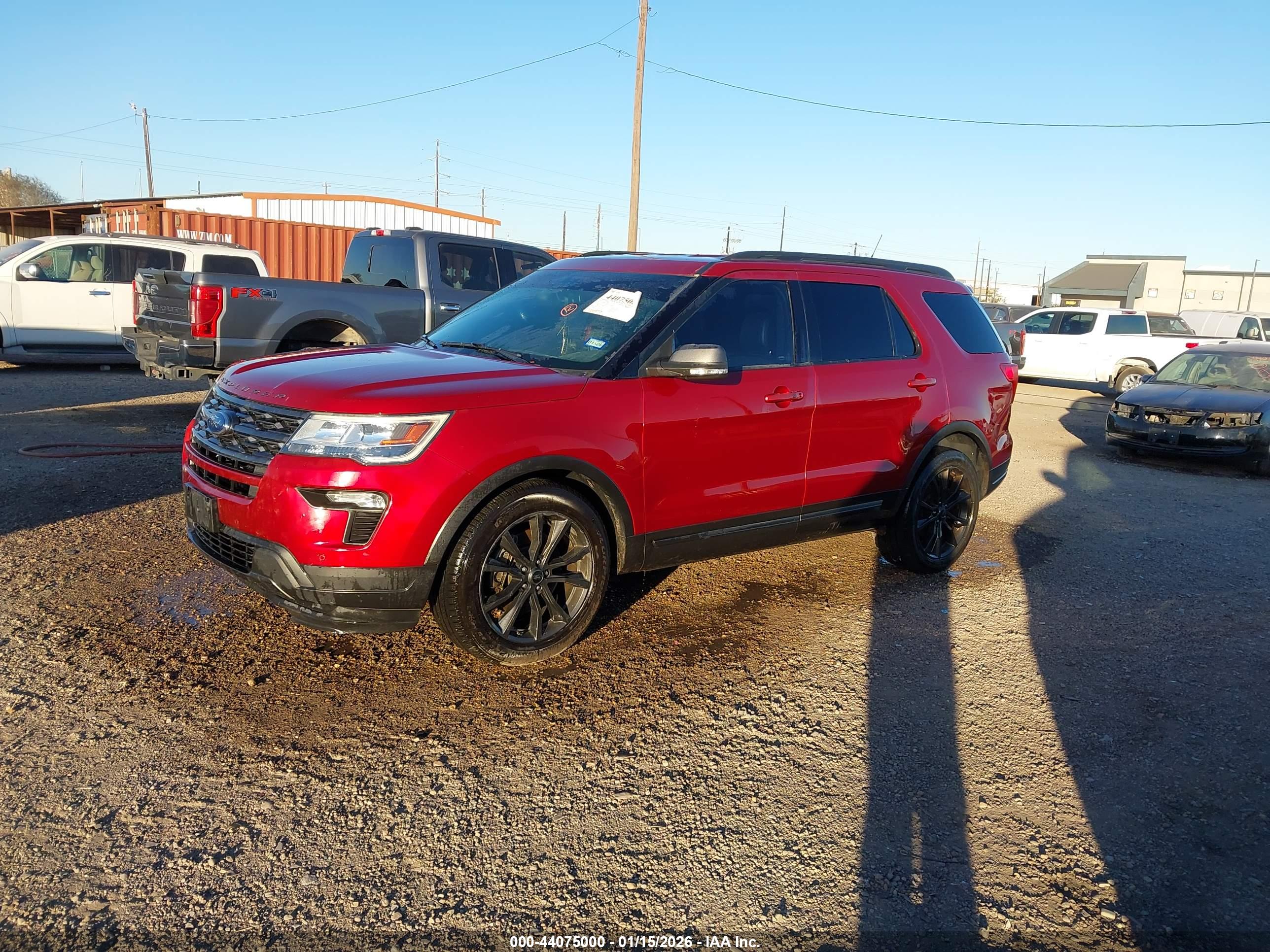 FORD EXPLORER image 2