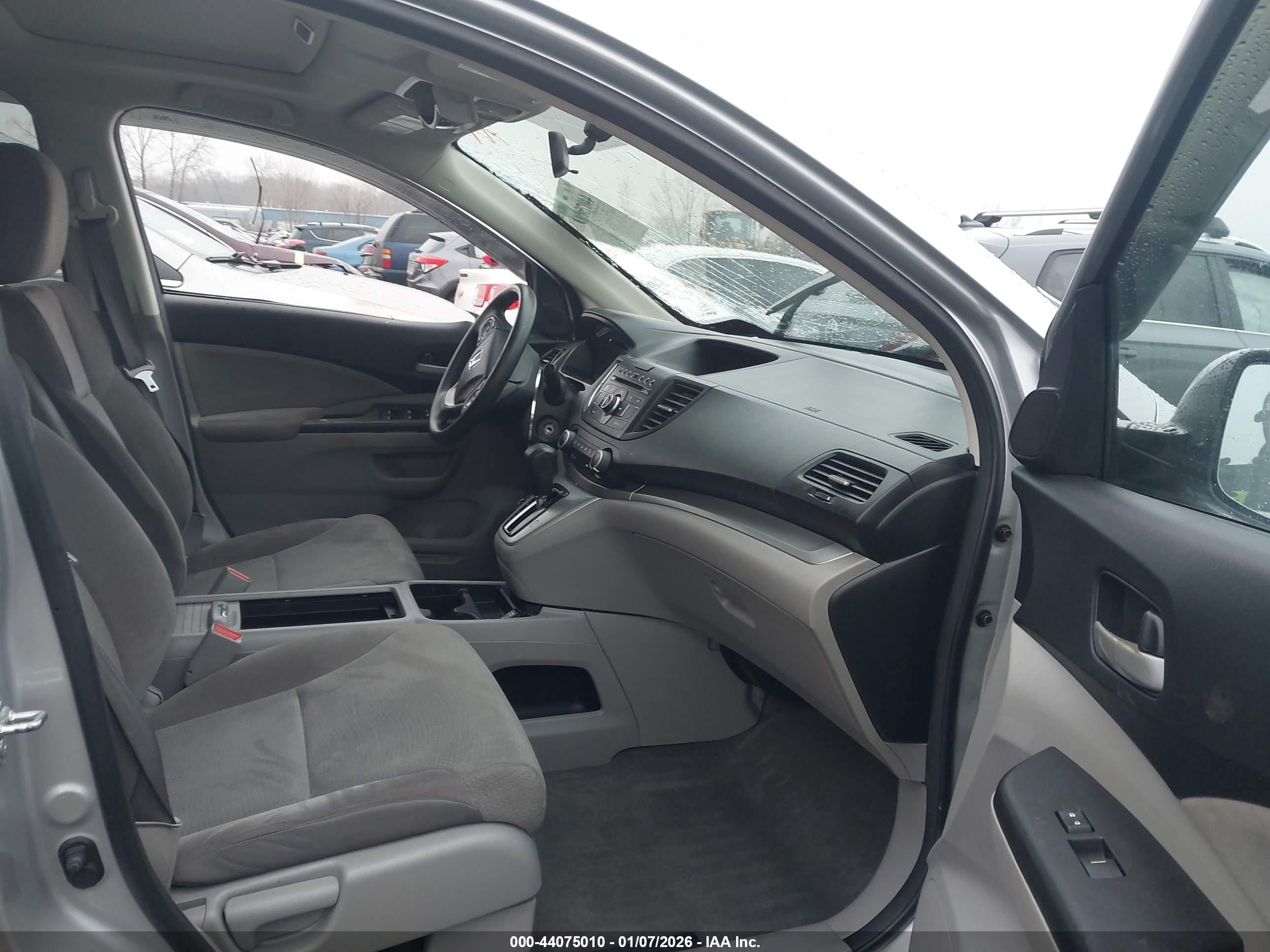 HONDA CR-V image 5