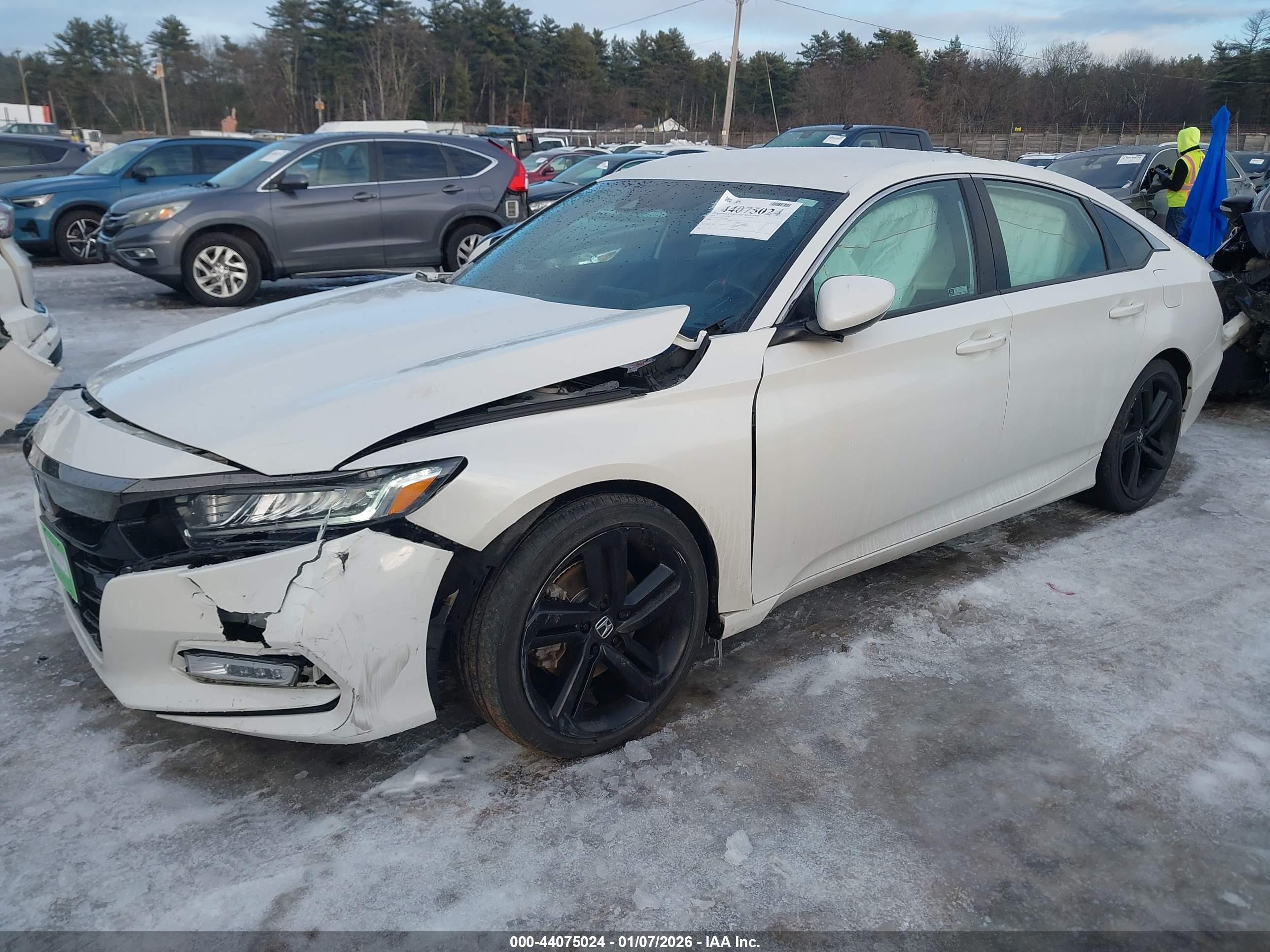 HONDA ACCORD image 2