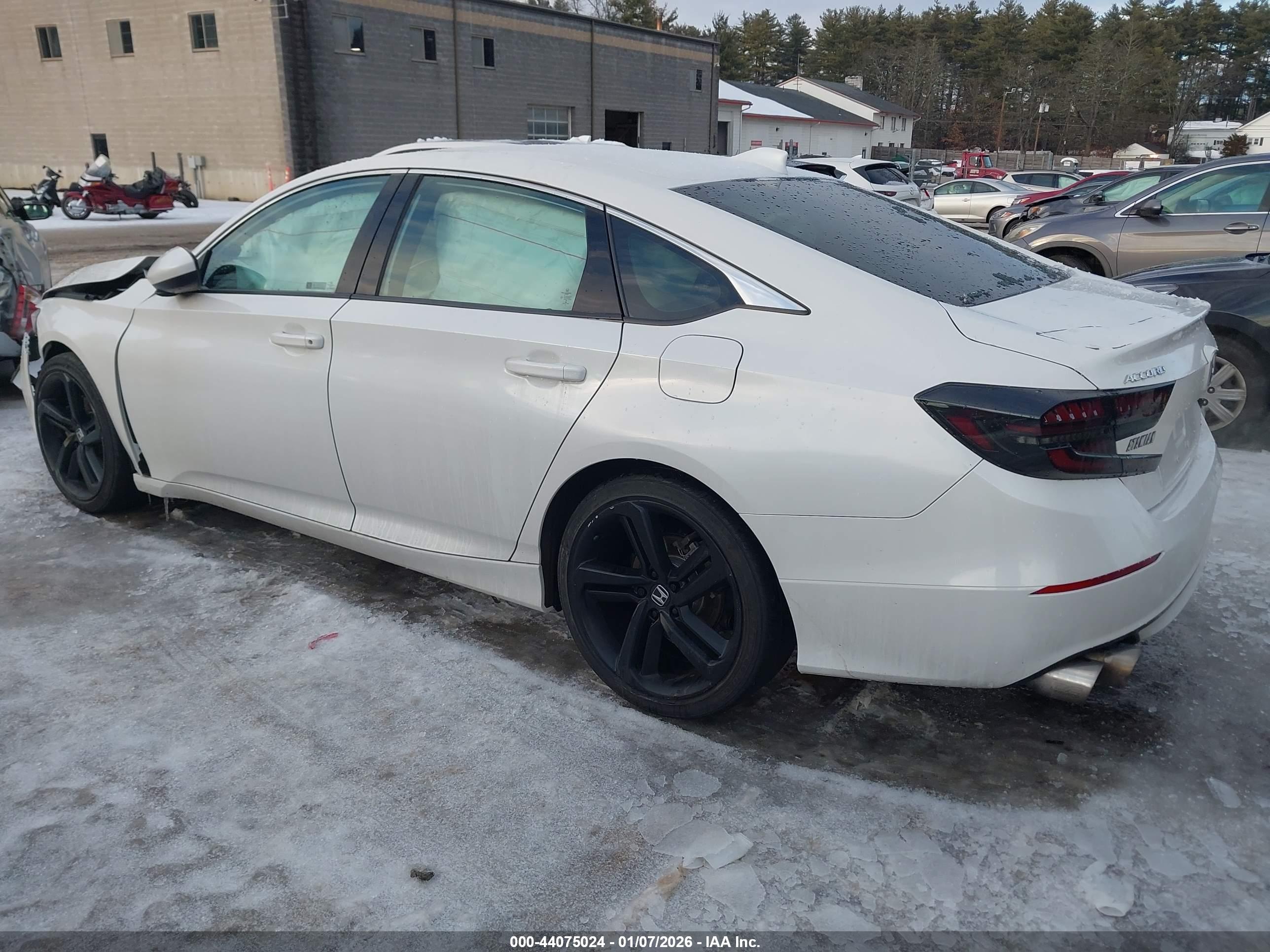 HONDA ACCORD image 3