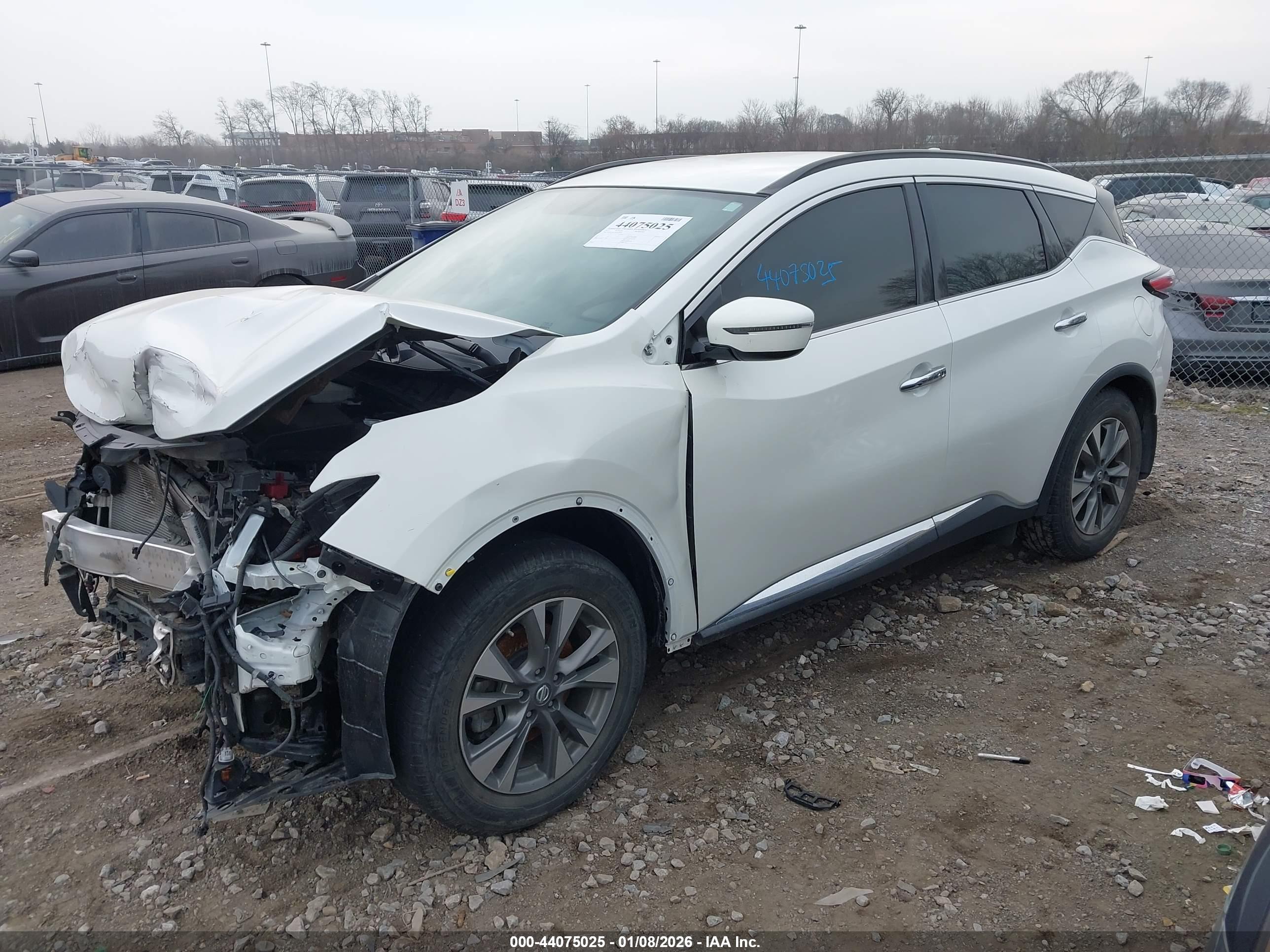 NISSAN MURANO image 2