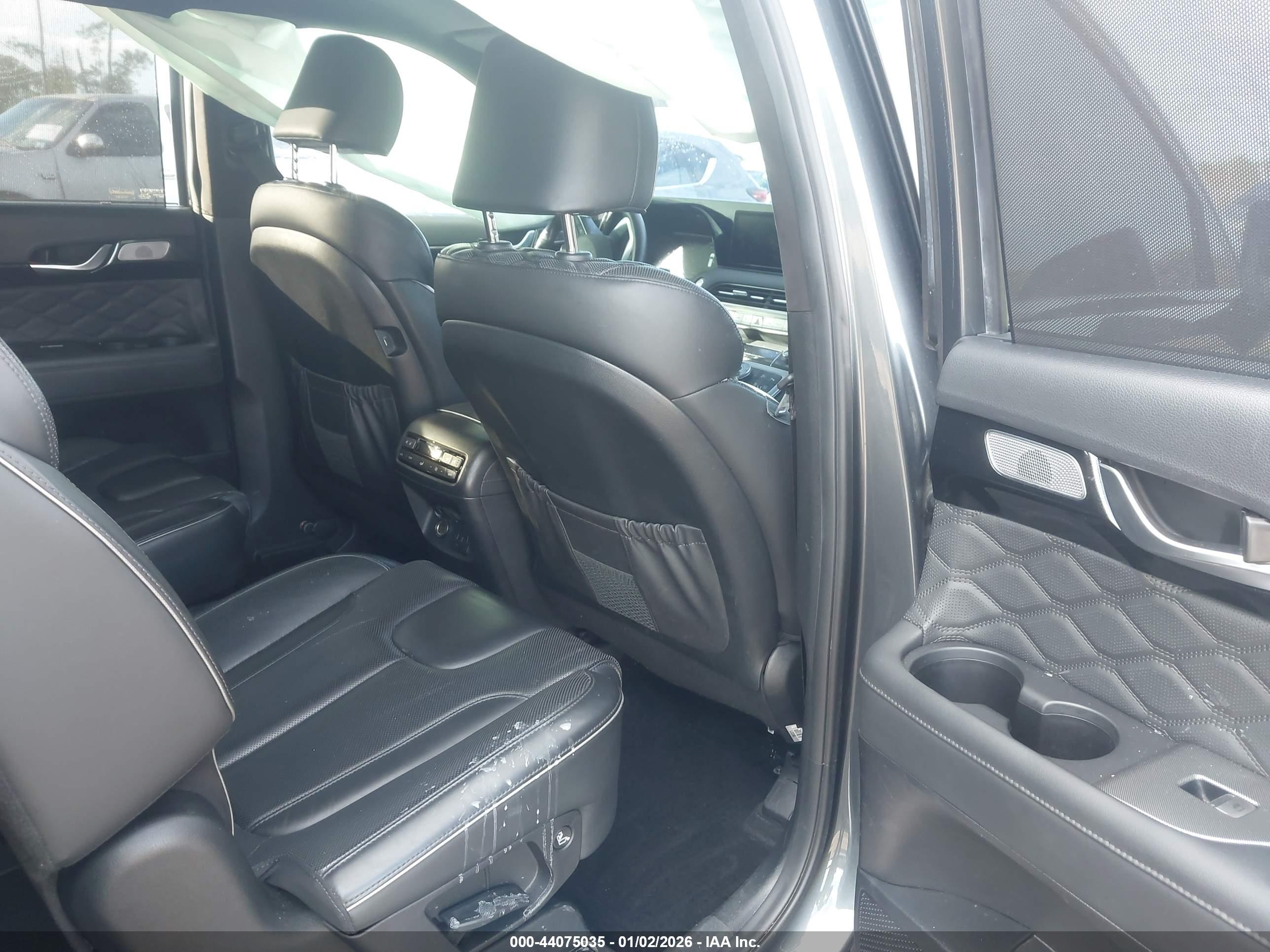 HYUNDAI PALISADE image 8