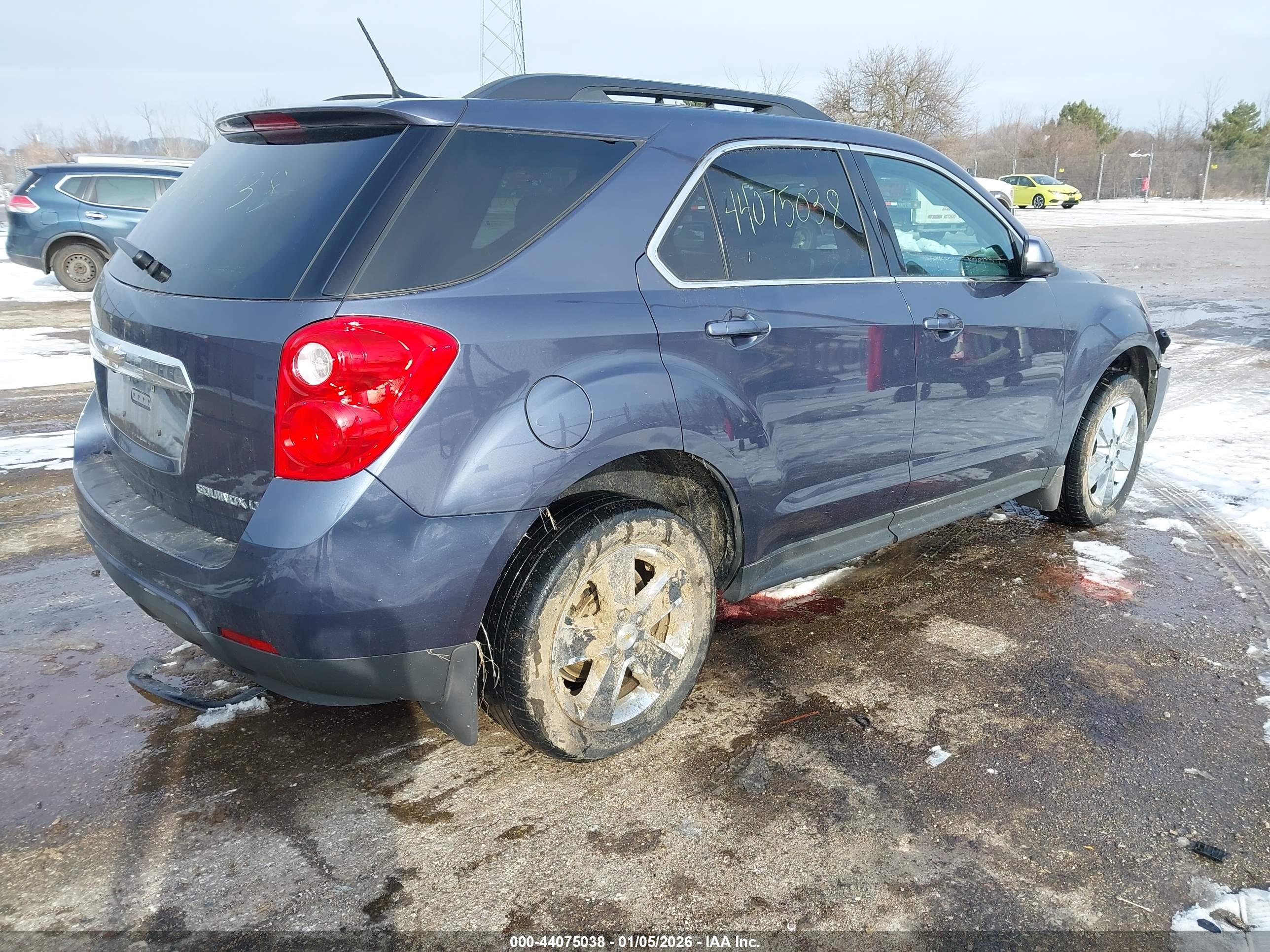 CHEVROLET EQUINOX image 4