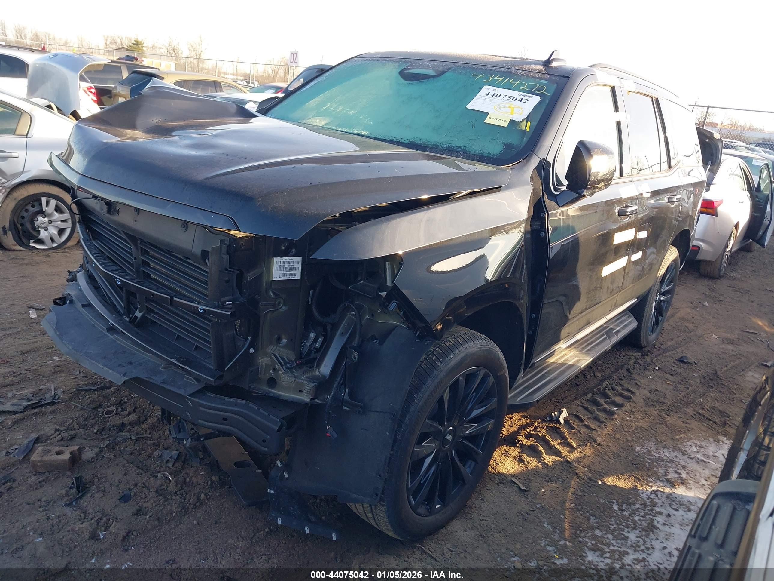 CADILLAC ESCALADE image 2