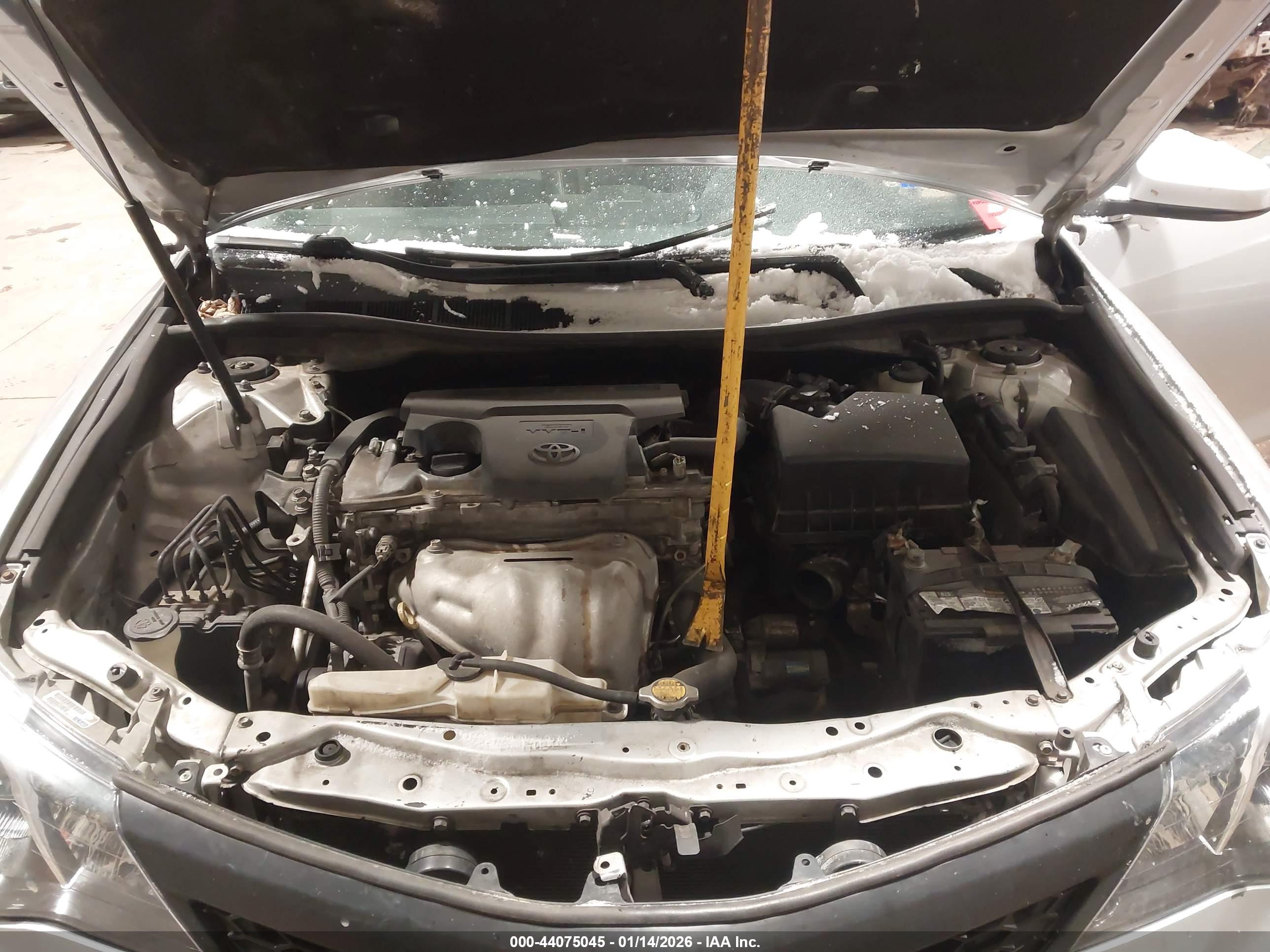 TOYOTA CAMRY image 10