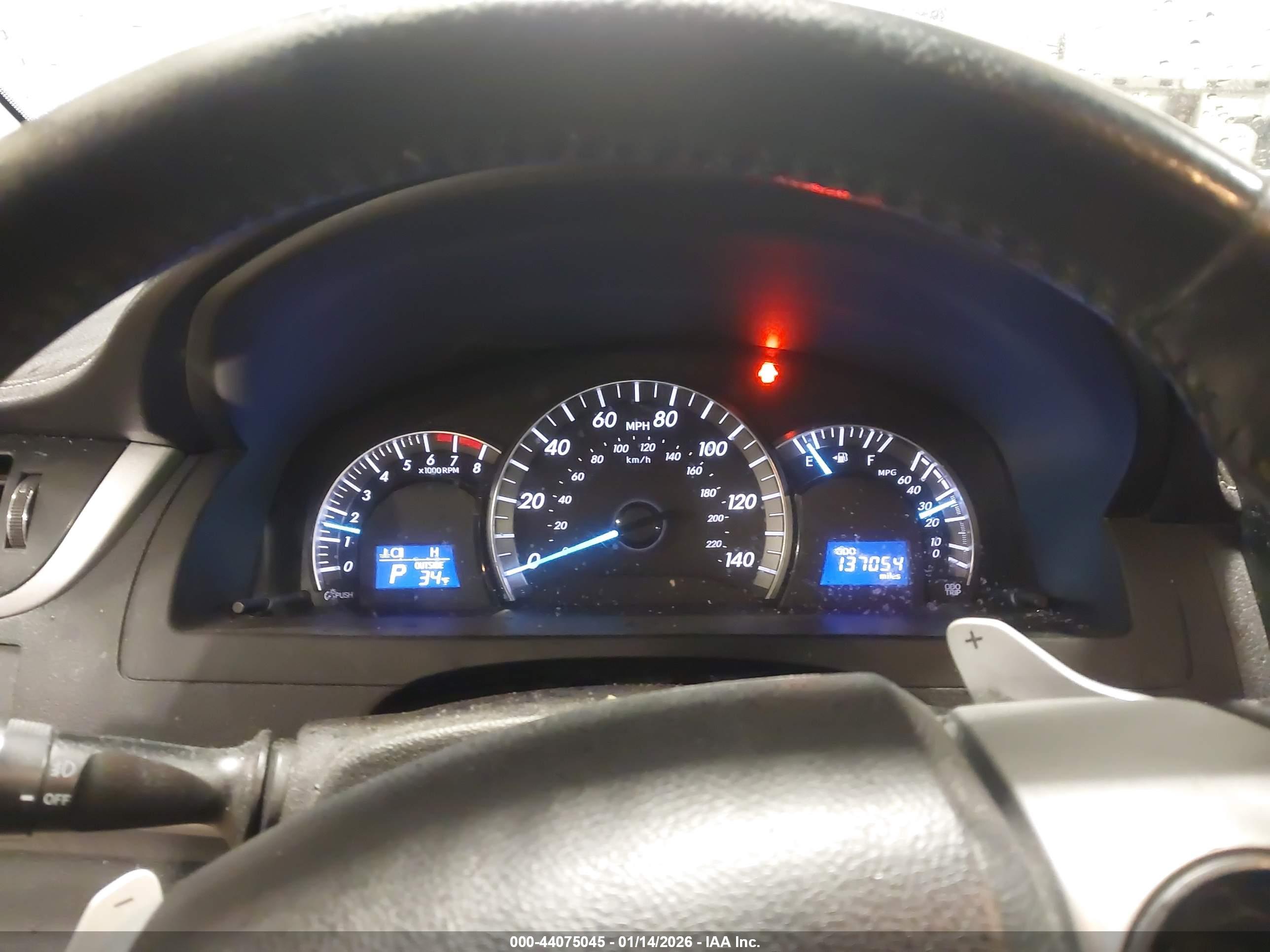 TOYOTA CAMRY image 7
