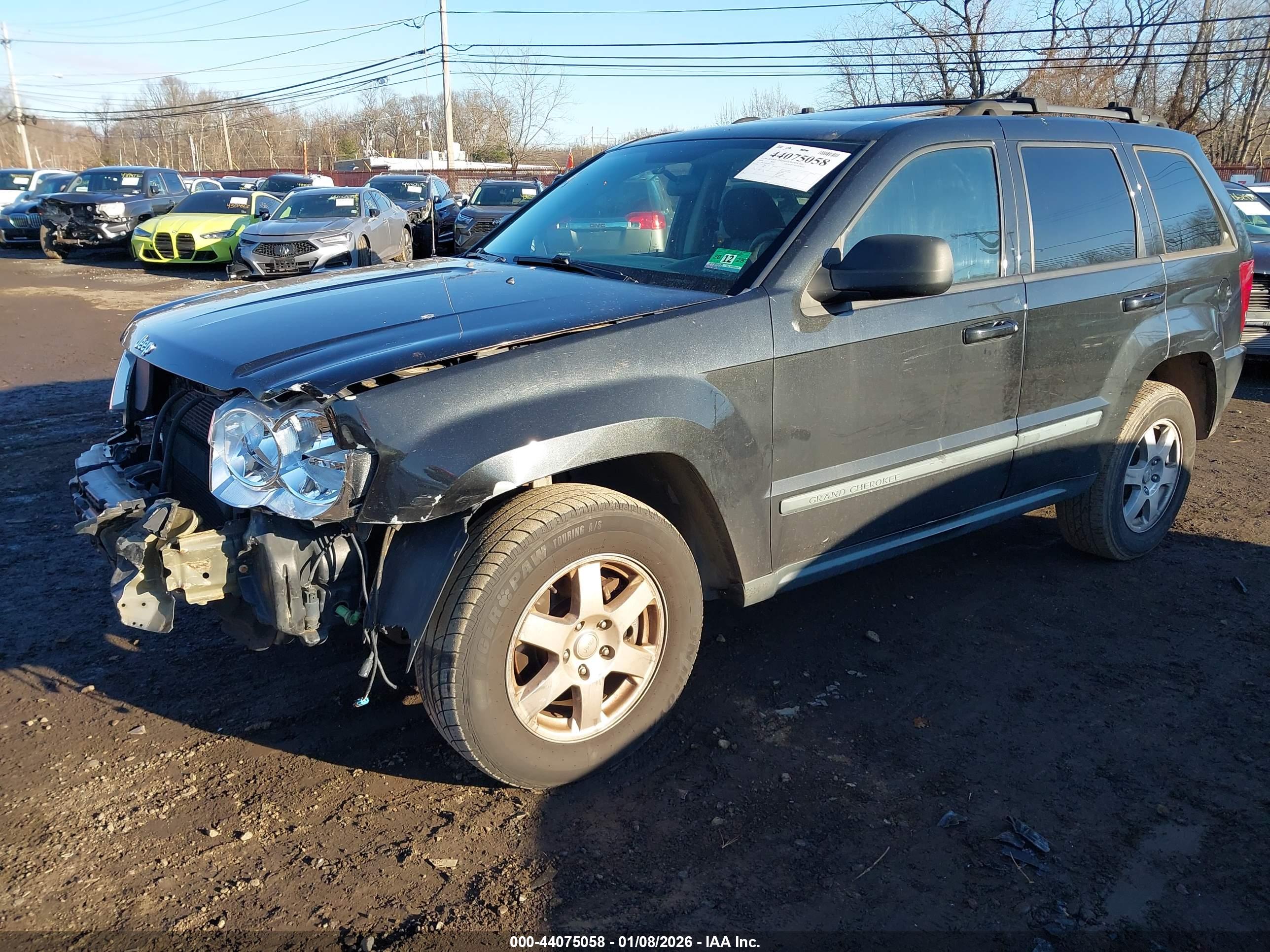JEEP GRAND image 2
