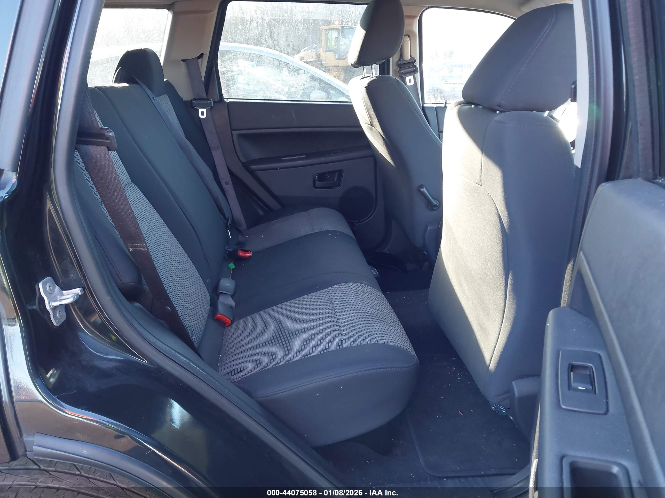 JEEP GRAND image 8