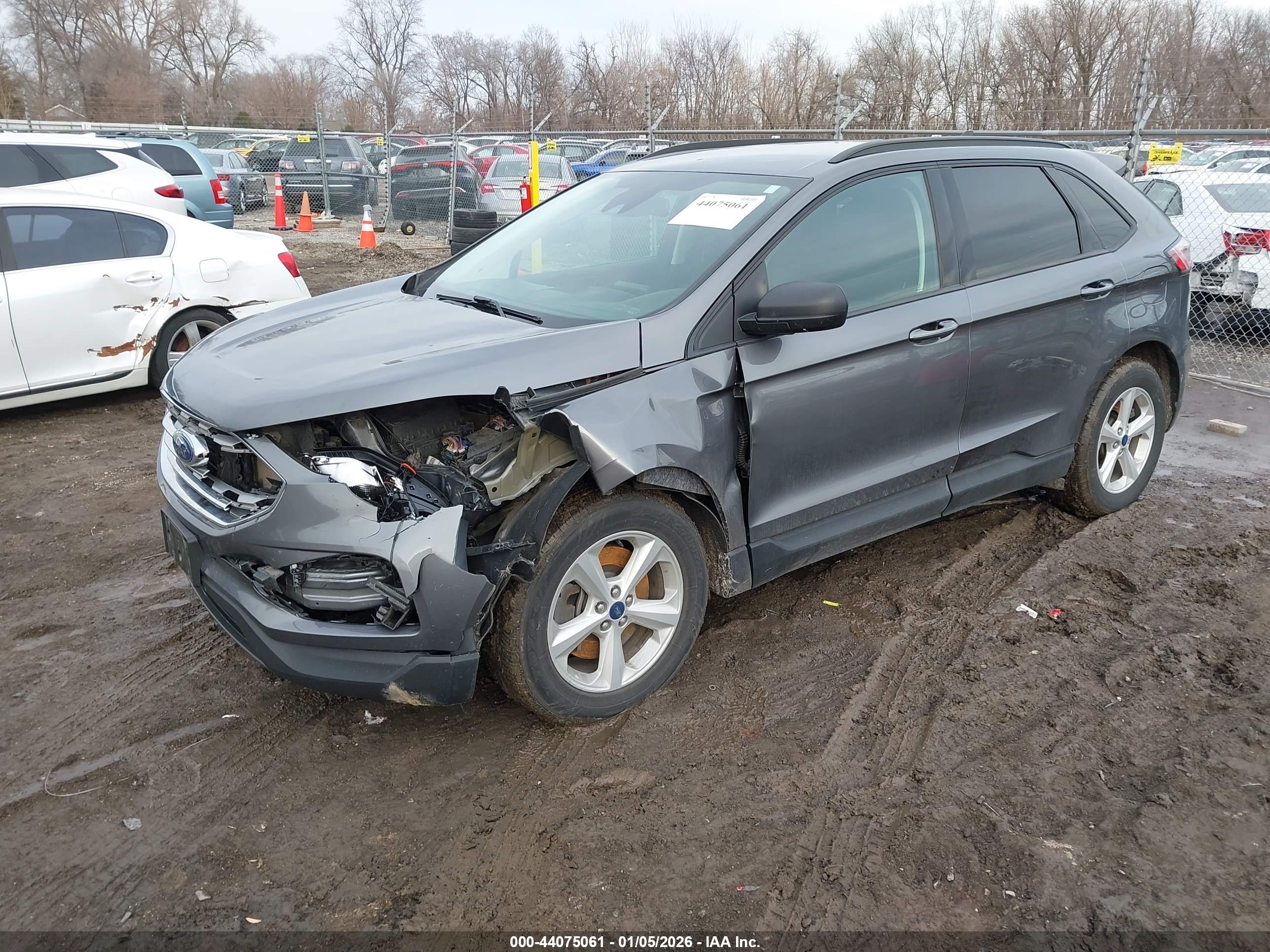 FORD EDGE image 2