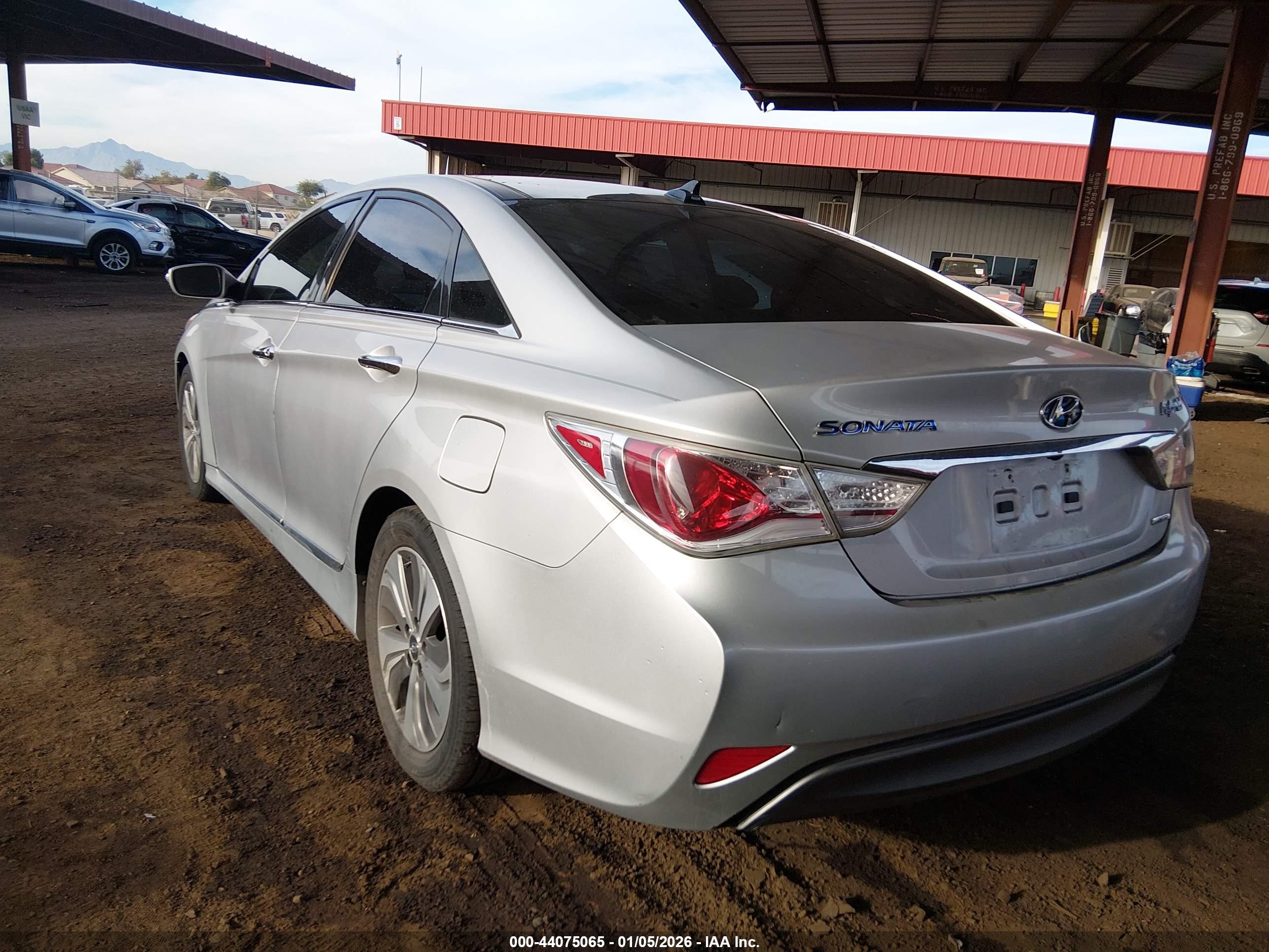 HYUNDAI SONATA image 3