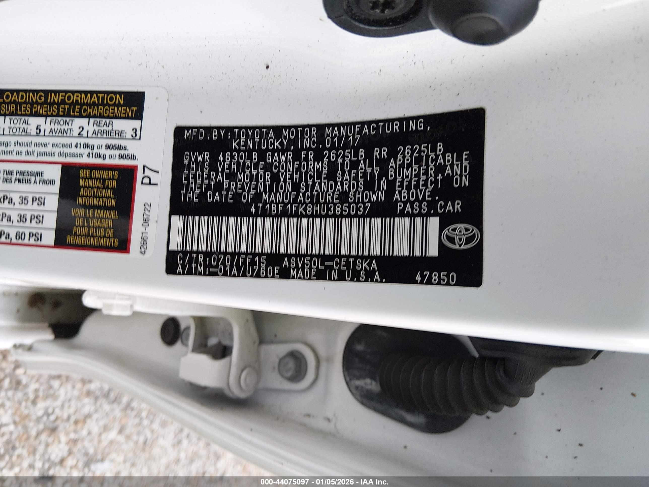 TOYOTA CAMRY image 9