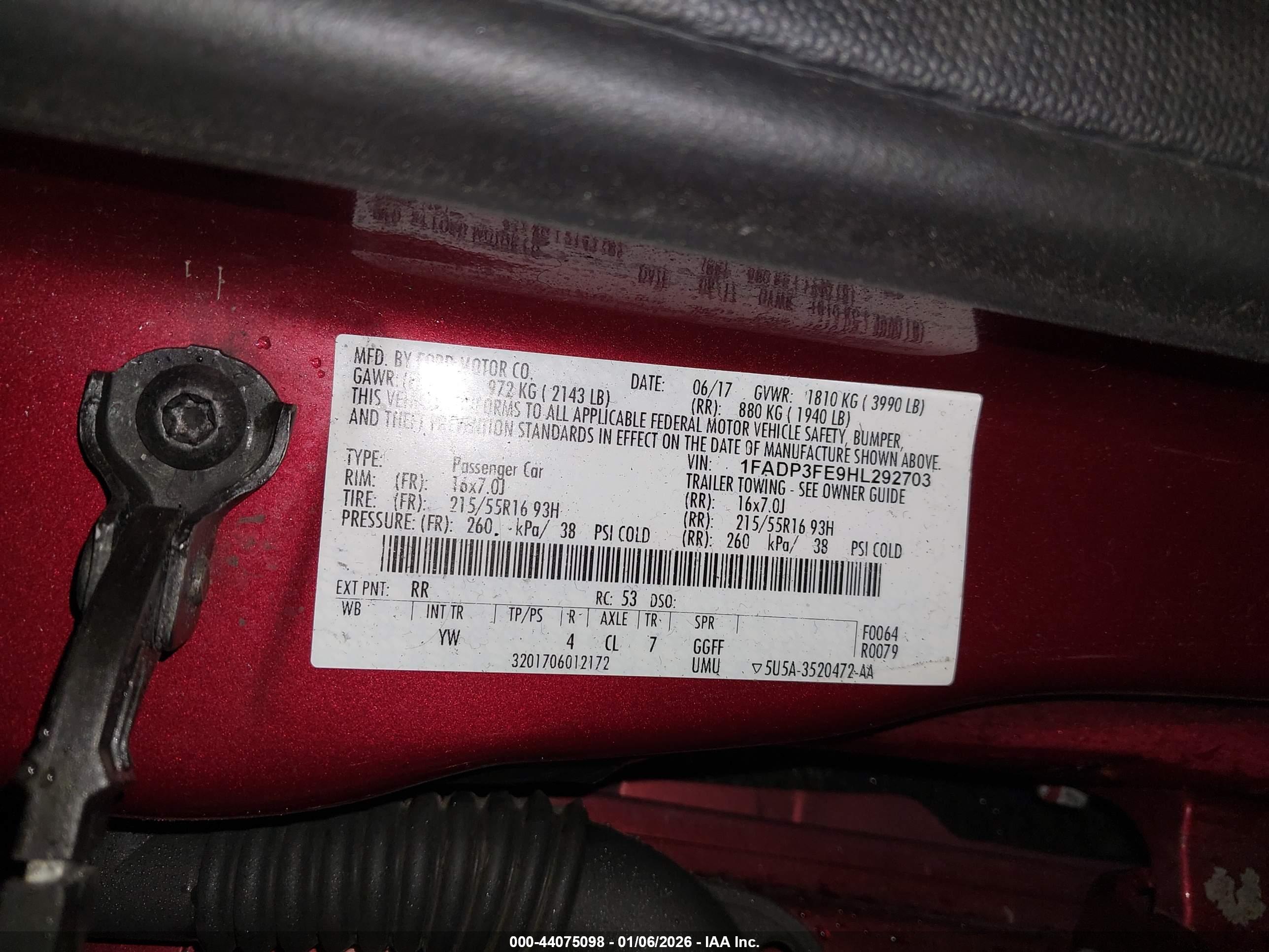 FORD FOCUS image 9