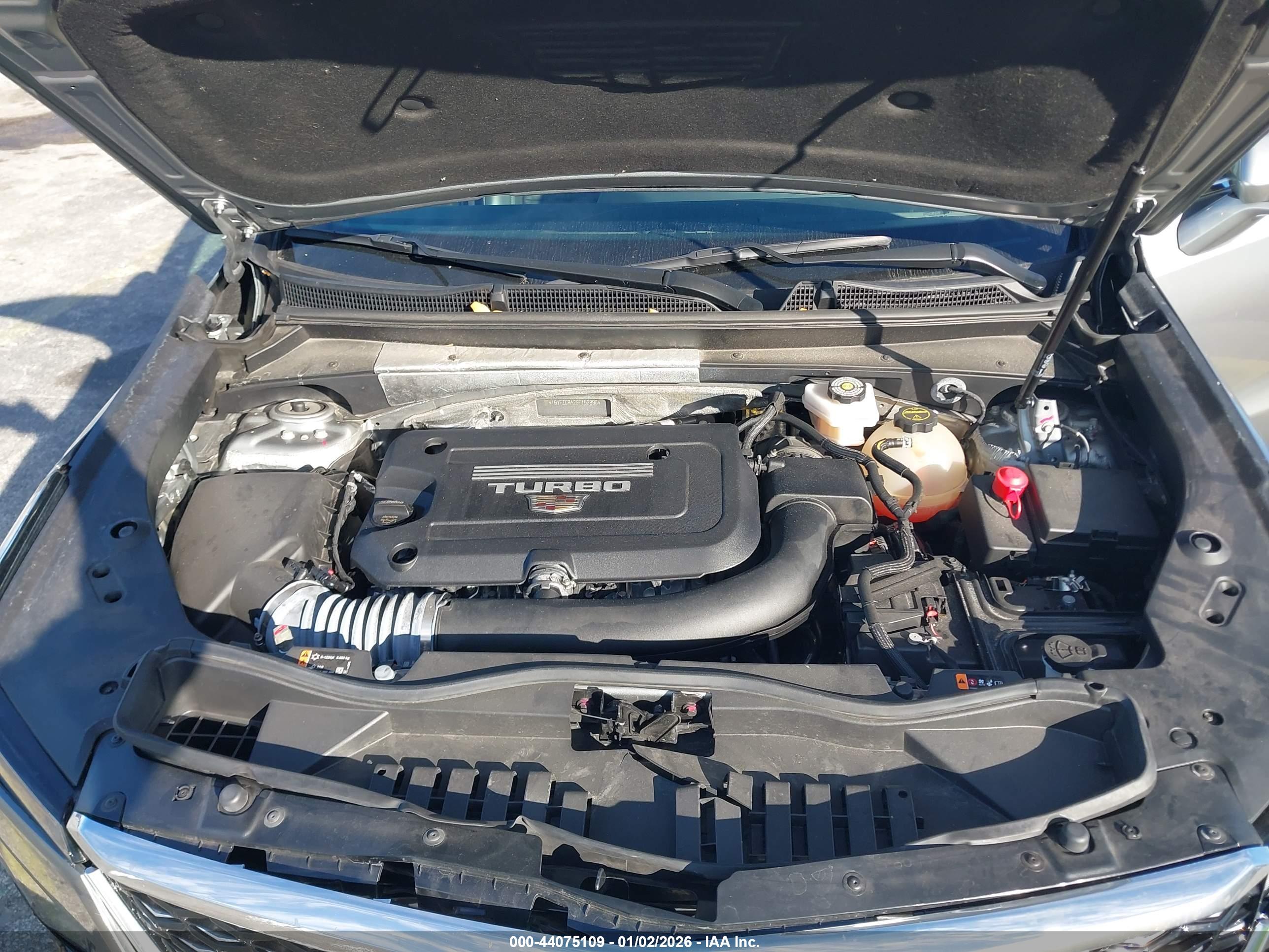 CADILLAC XT4 image 10