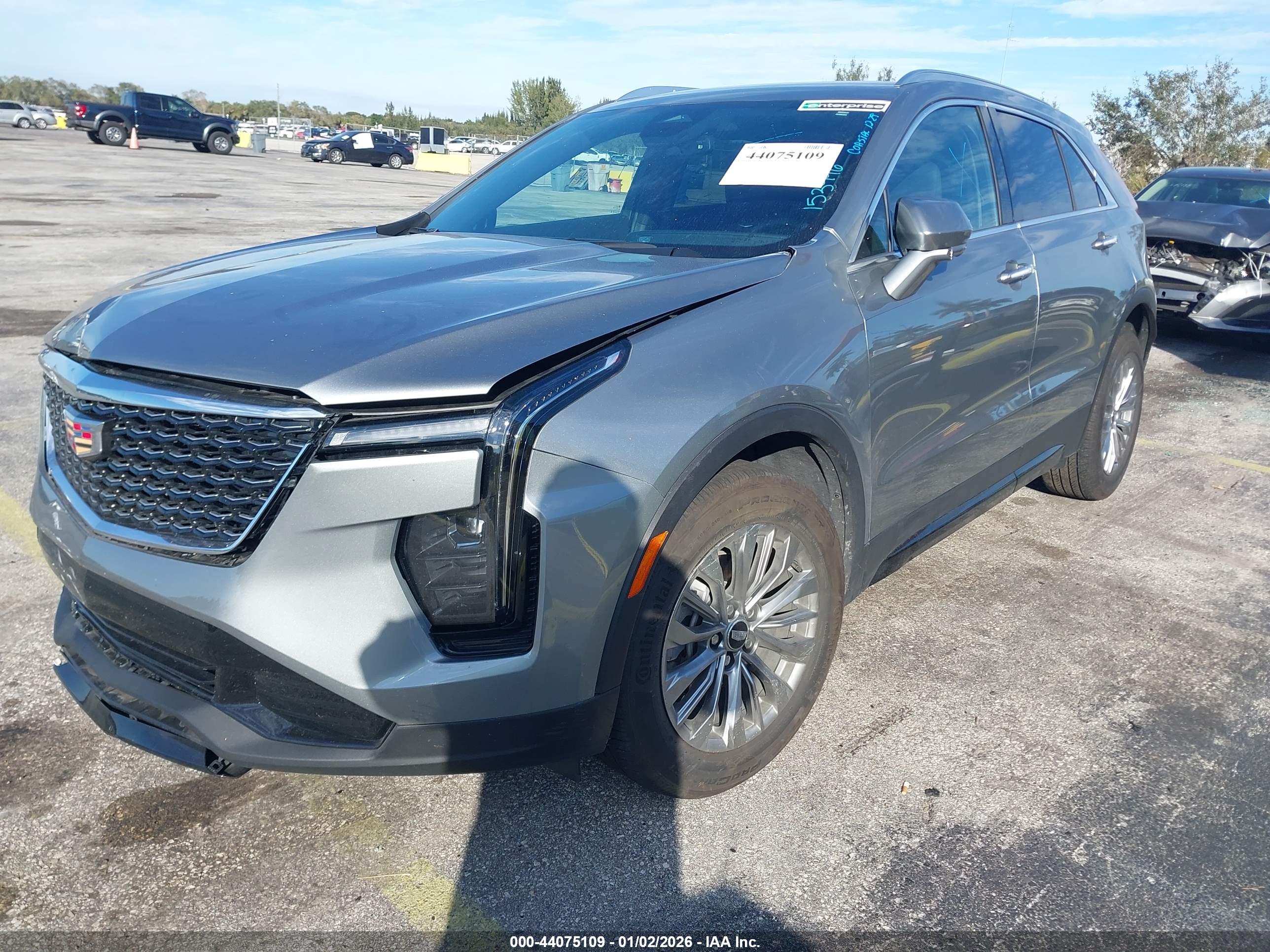 CADILLAC XT4 image 2