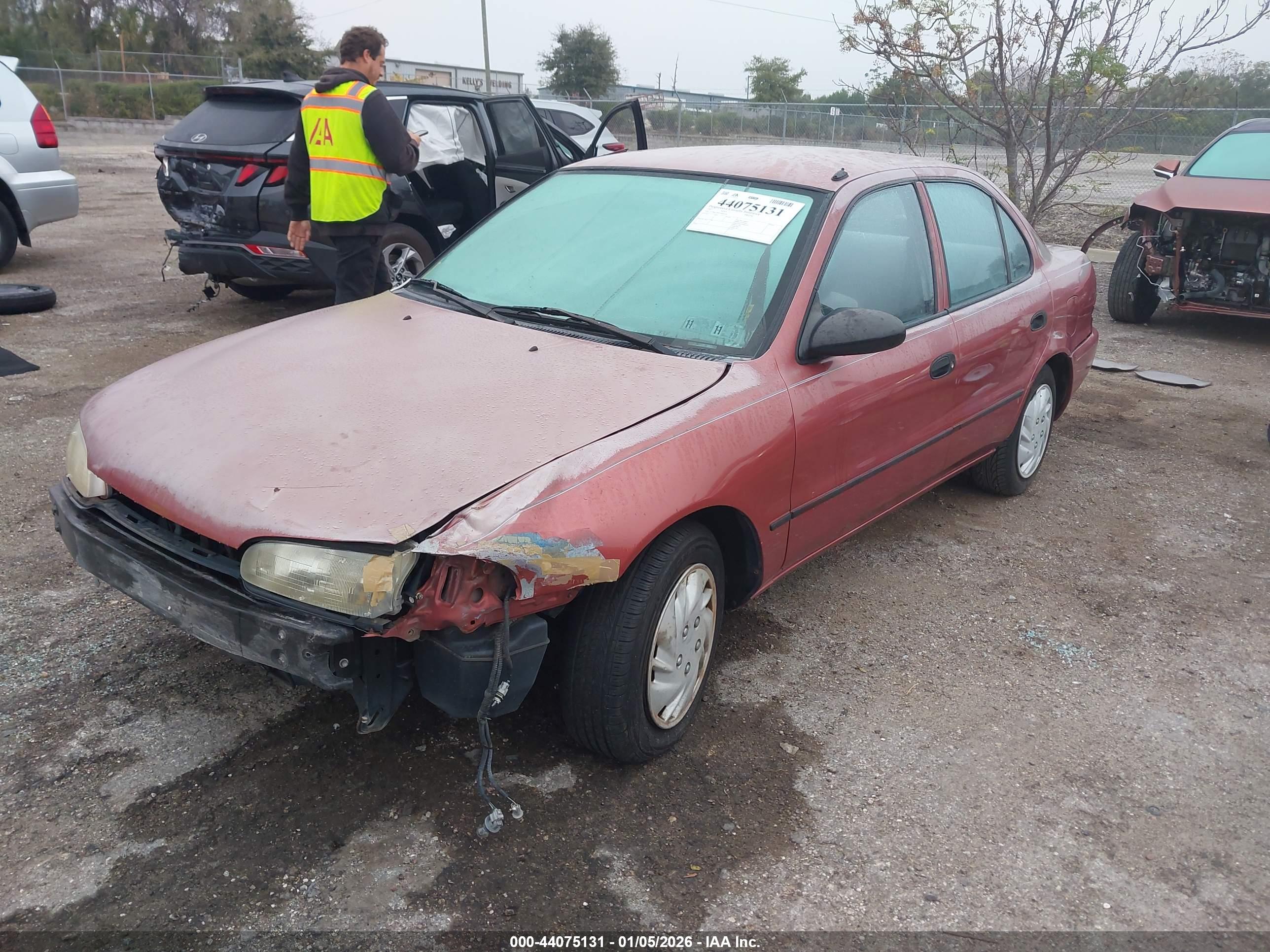 GEO PRIZM image 2