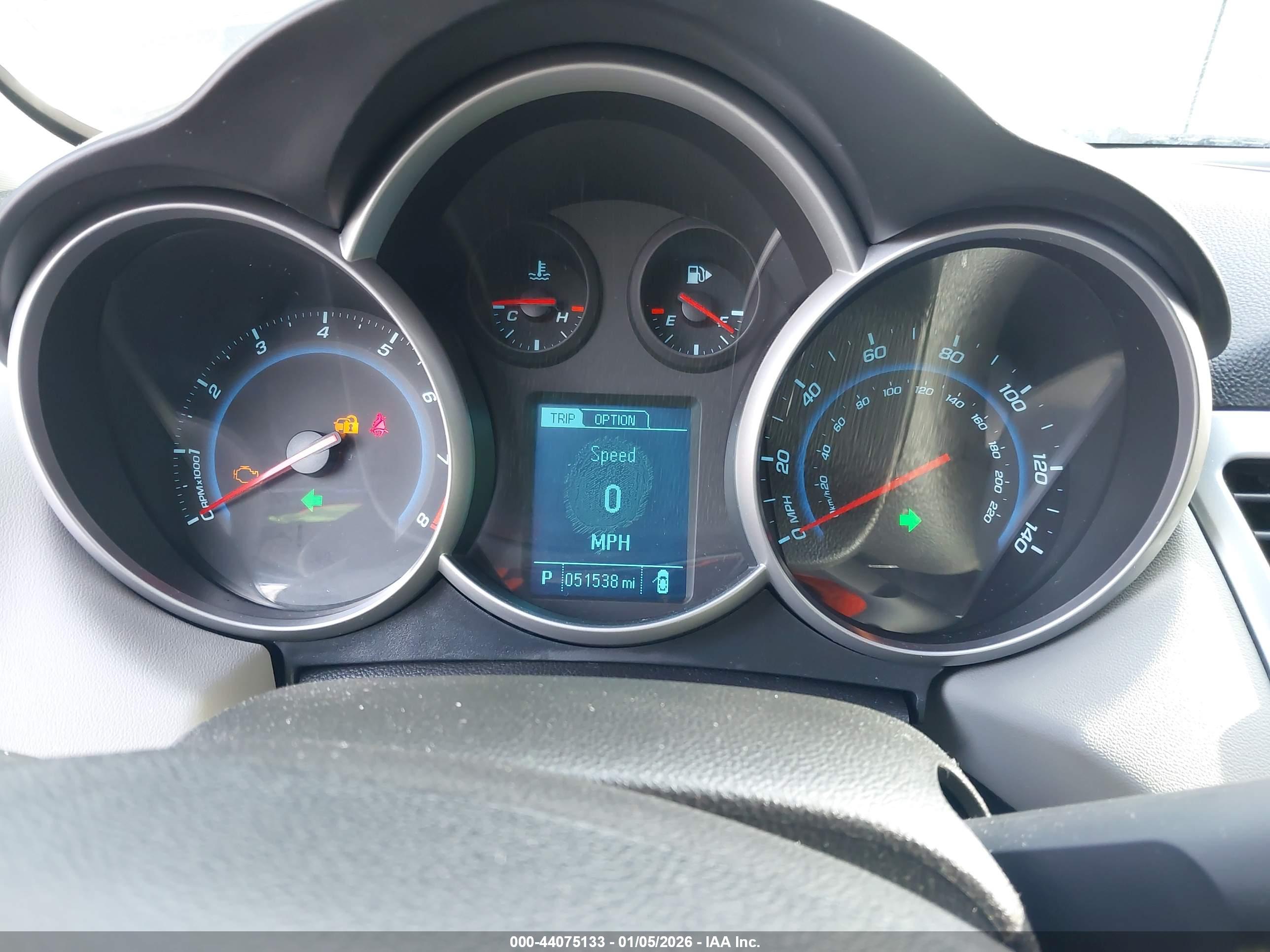 CHEVROLET CRUZE image 7