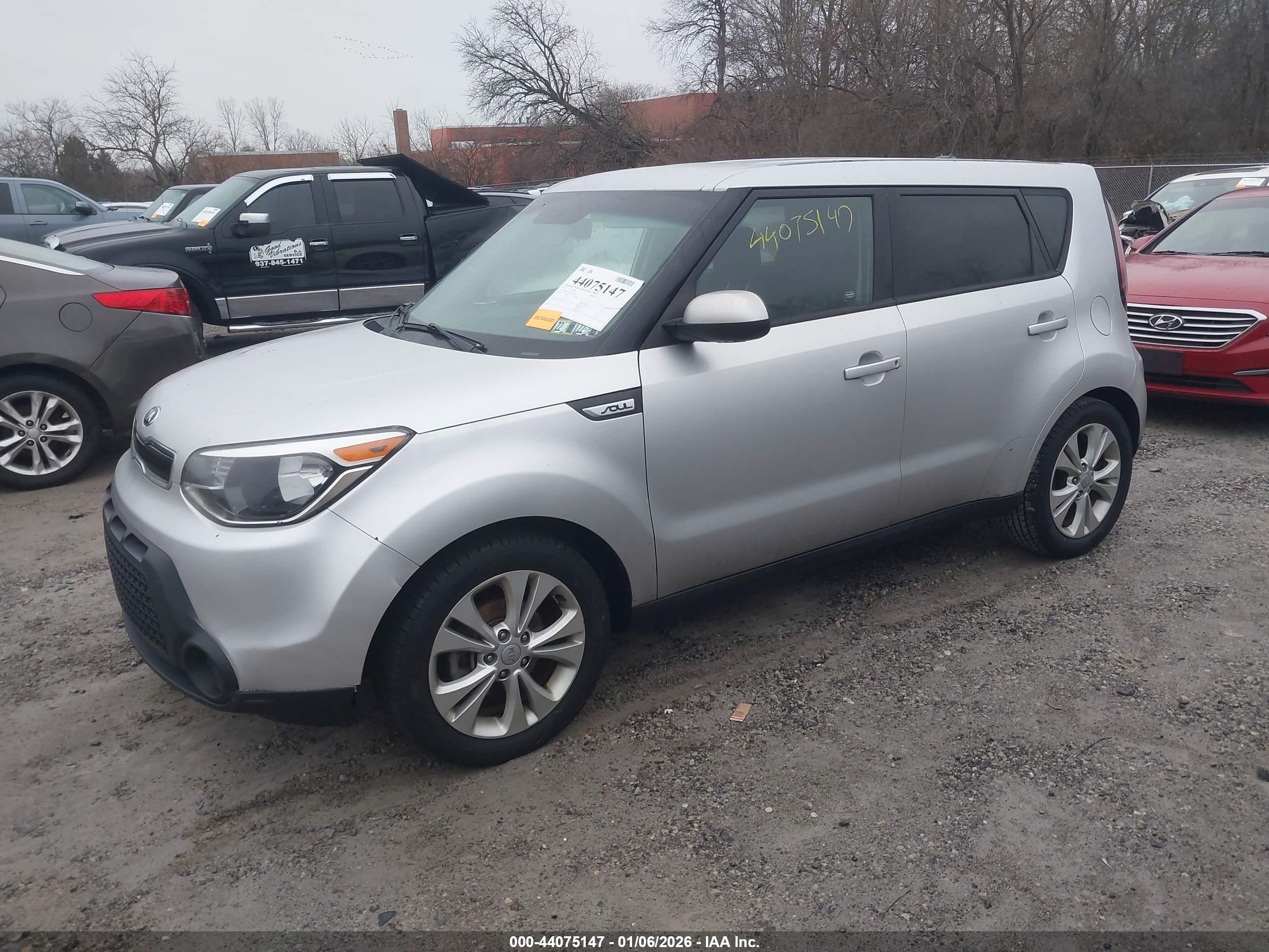 KIA SOUL image 2