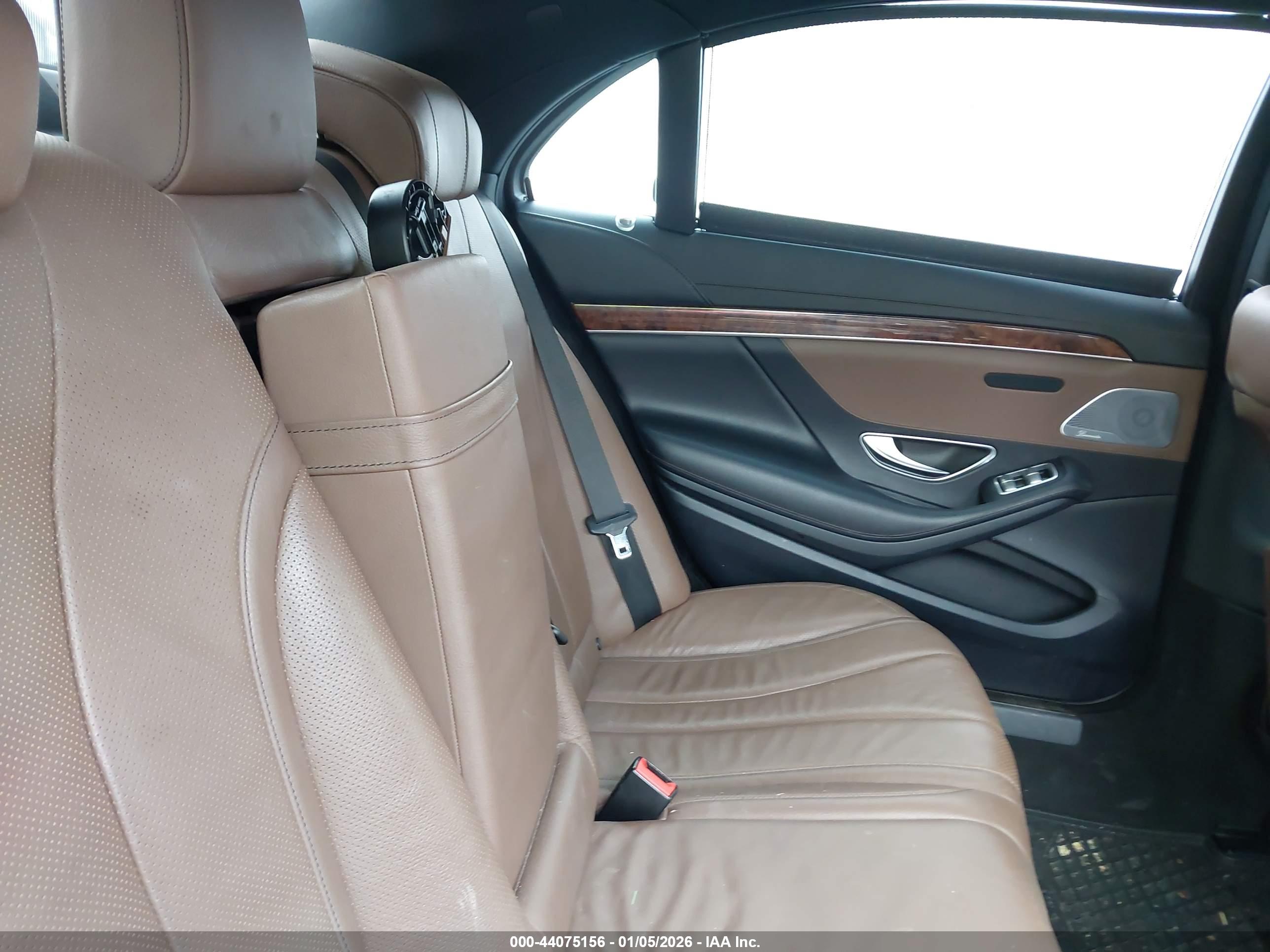 MERCEDES-BENZ S image 8