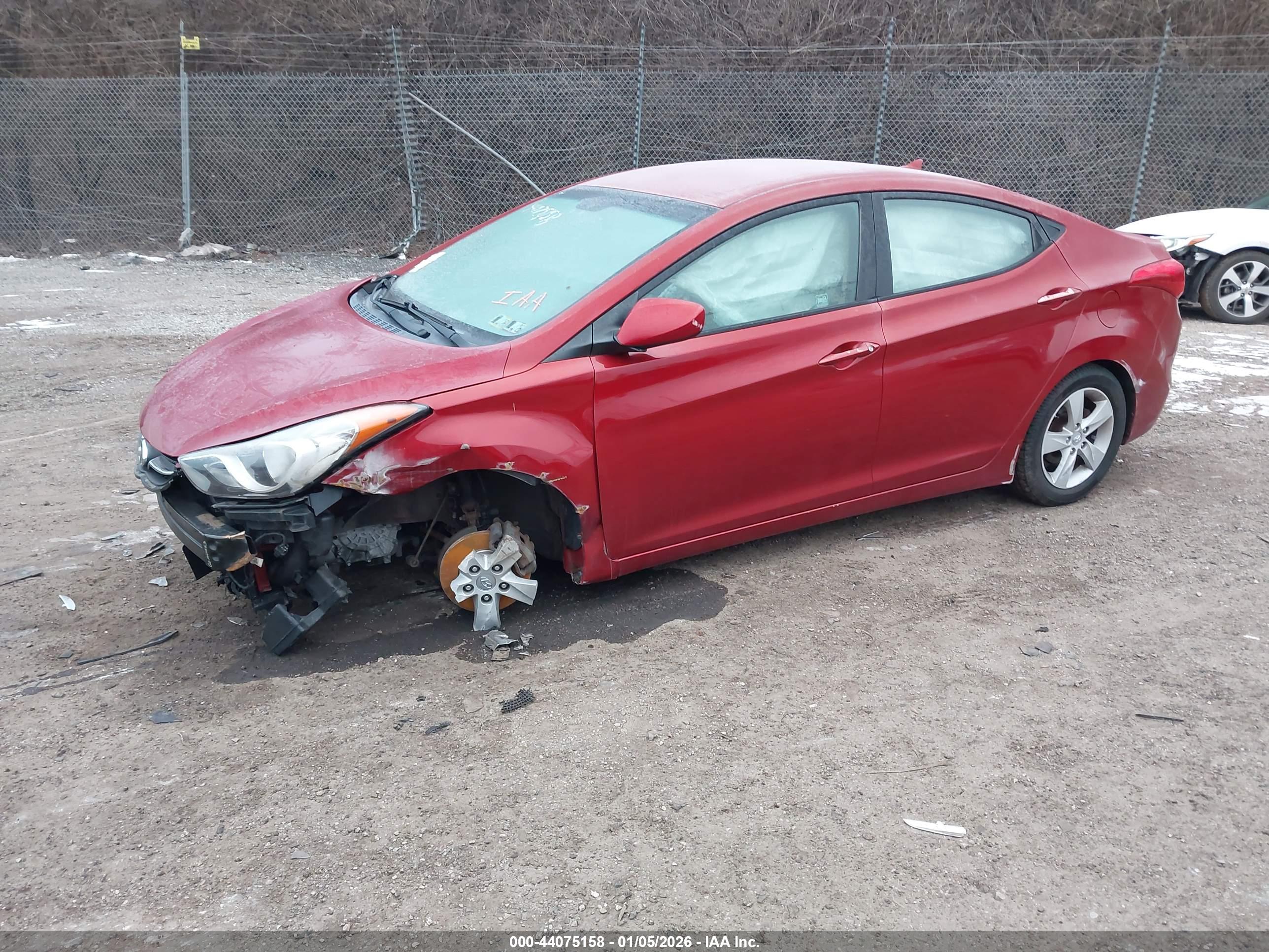 HYUNDAI ELANTRA image 2