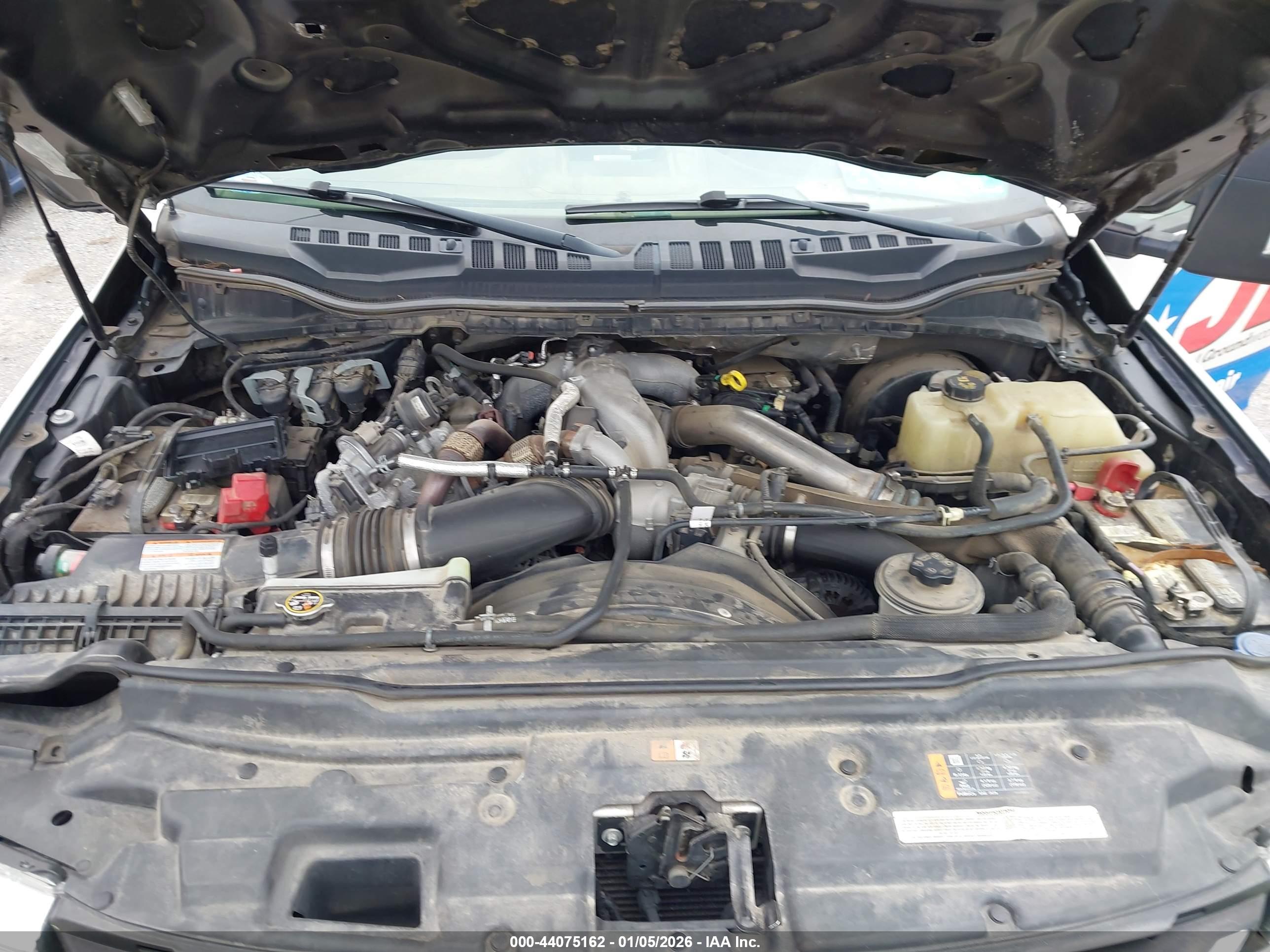 FORD F-250 image 10