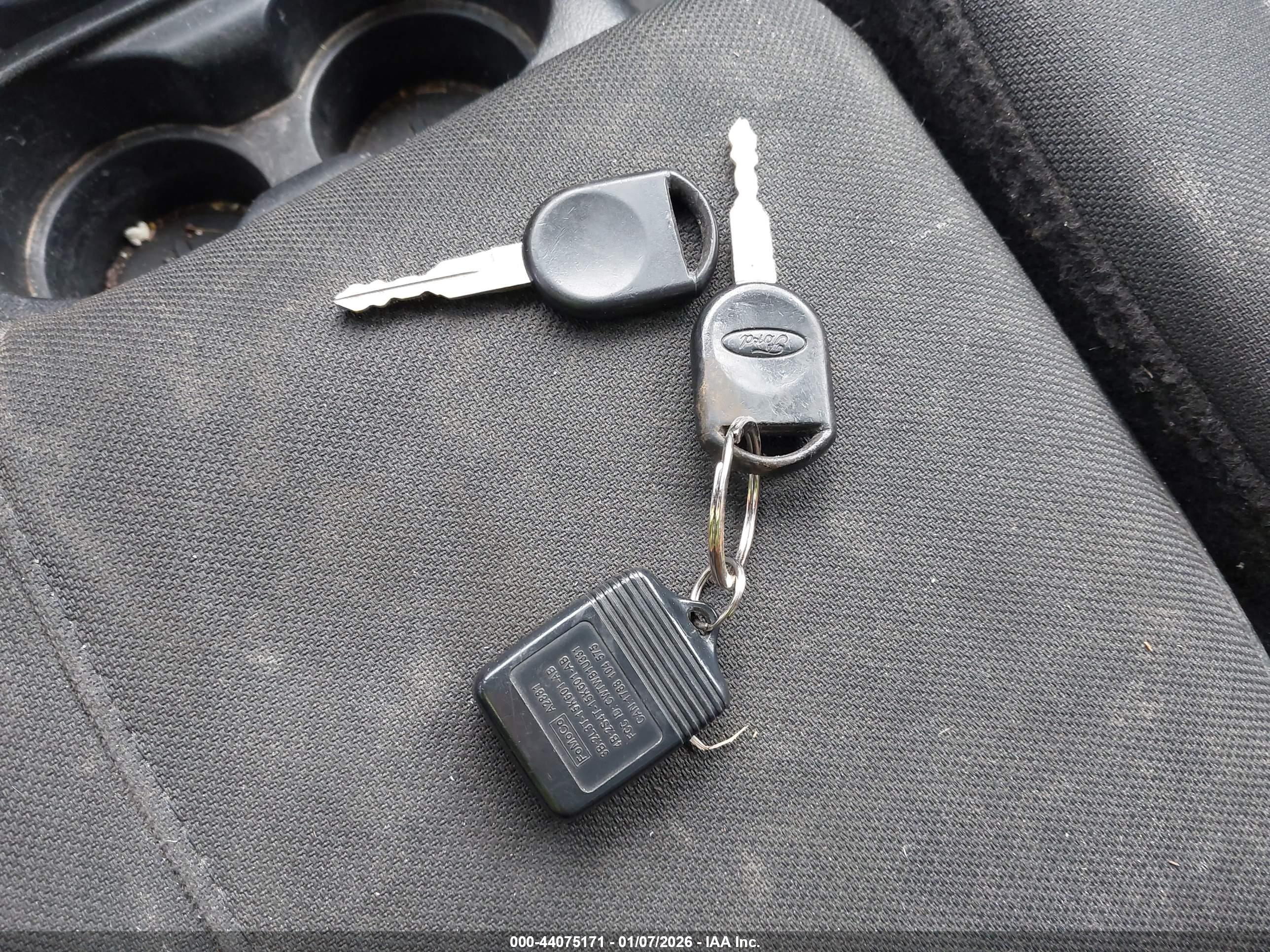 FORD RANGER image 11