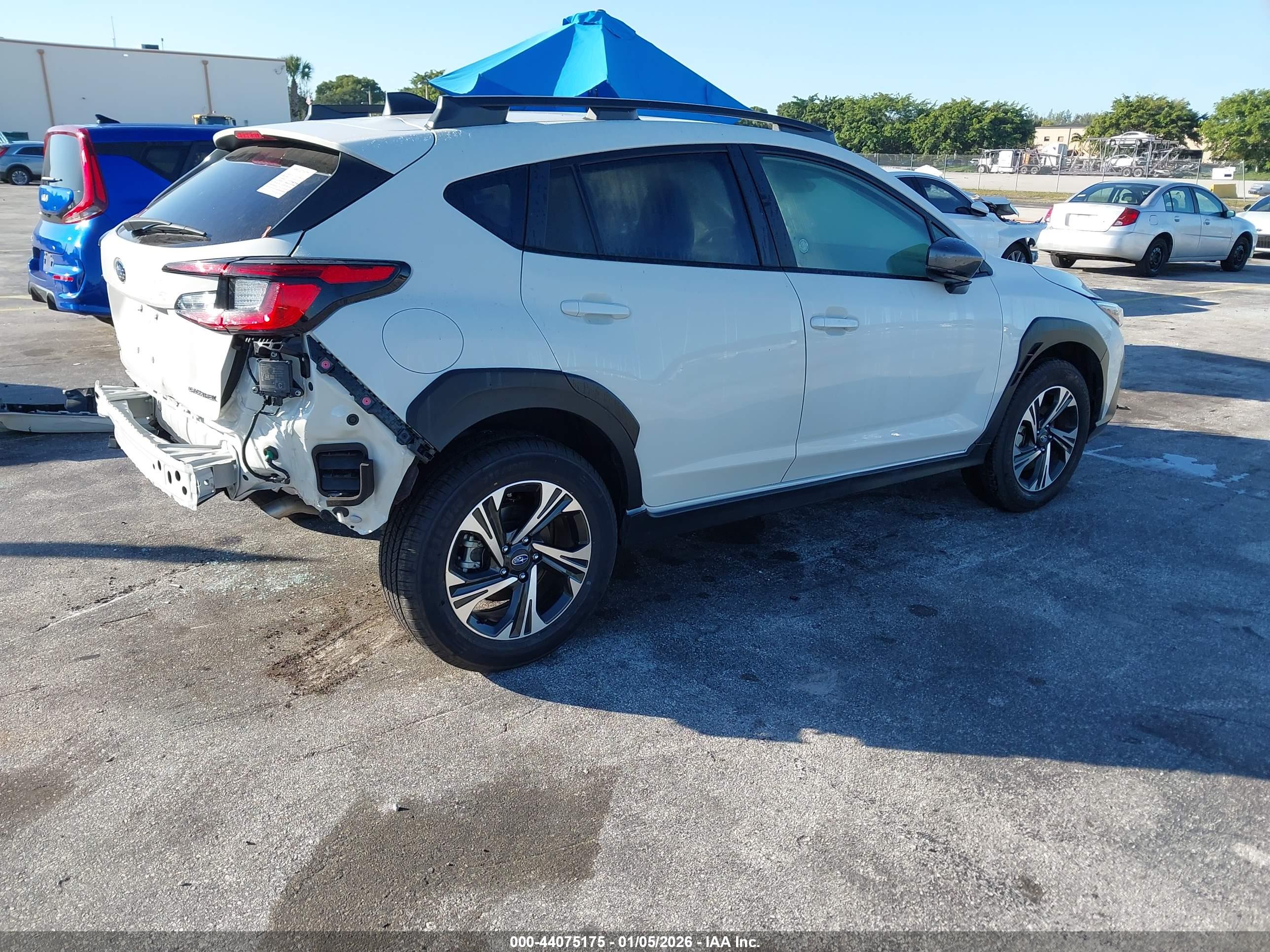 SUBARU CROSSTREK image 4